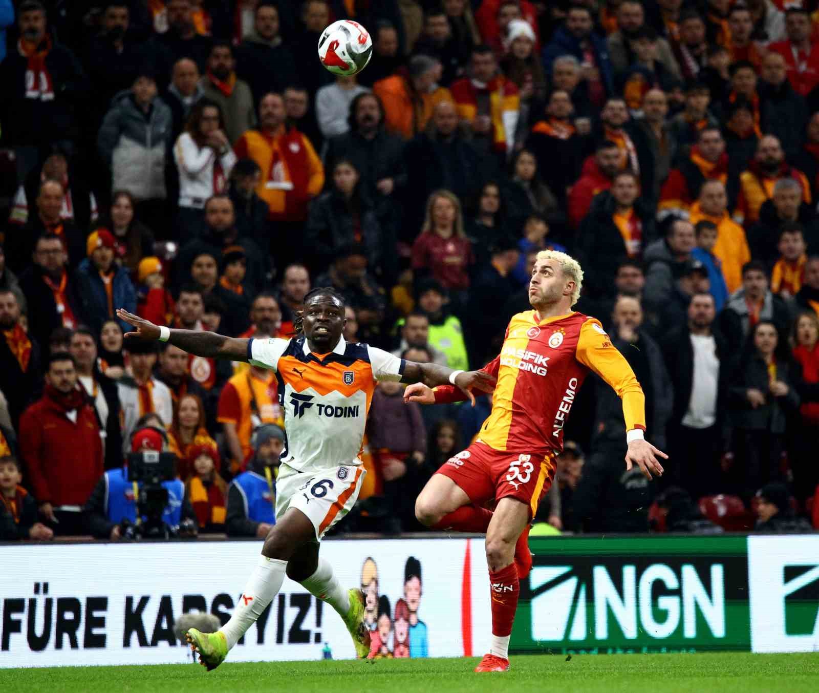 trendyol super lig galatasaray 0 rams basaksehir 0 mac devam ediyor 5 f5yD6H1N