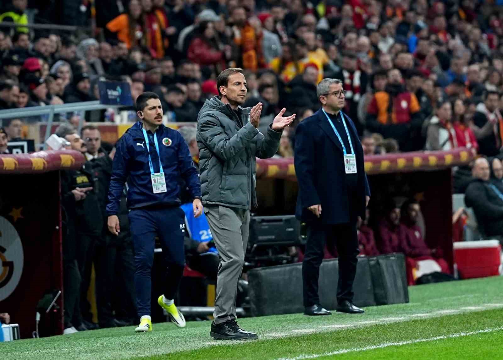 trendyol super lig galatasaray 1 corendon alanyaspor 0 ilk yari 14
