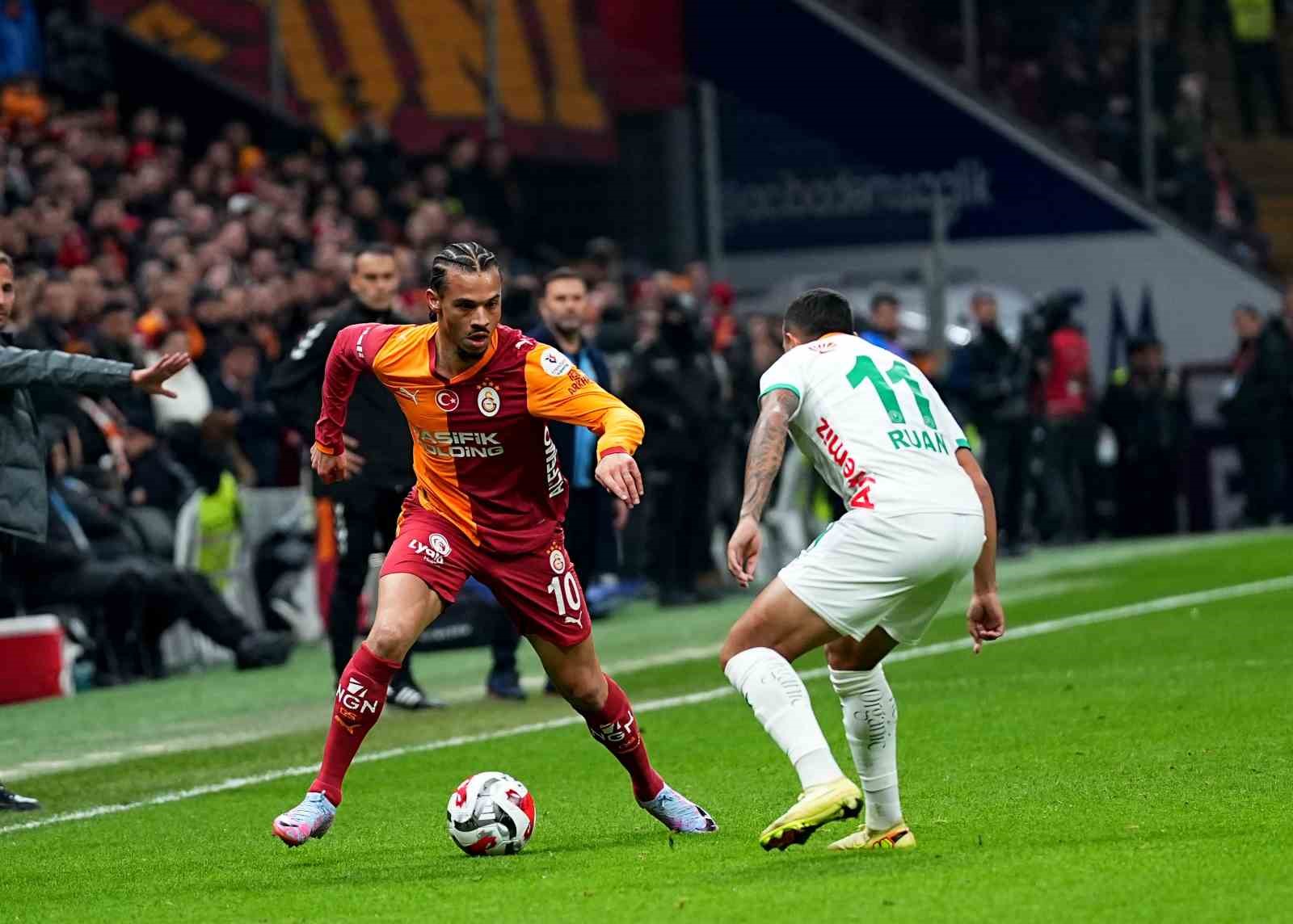 trendyol super lig galatasaray 1 corendon alanyaspor 0 ilk yari 2 mAdqu5mf