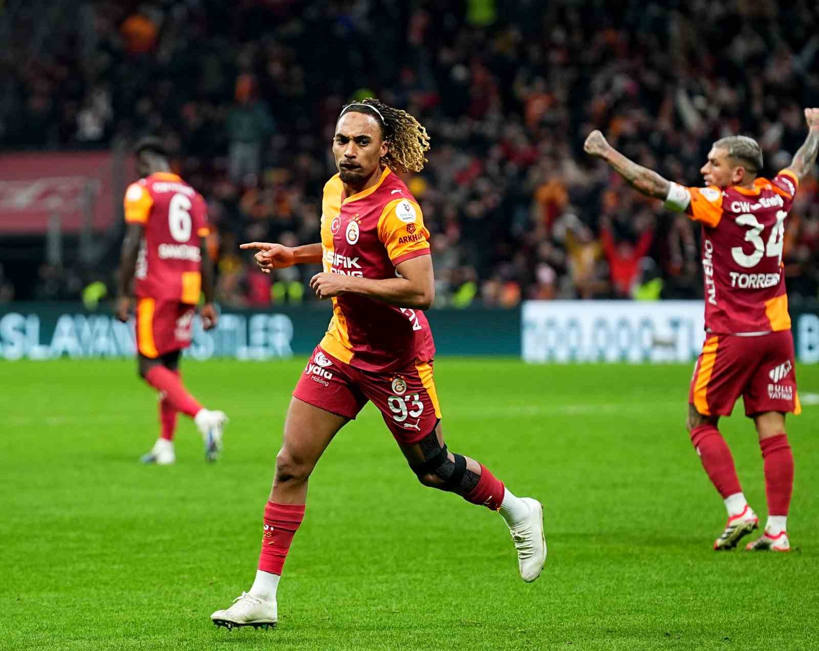 trendyol super lig galatasaray 1 corendon alanyaspor 0 ilk yari 20 JXBeiJdJ