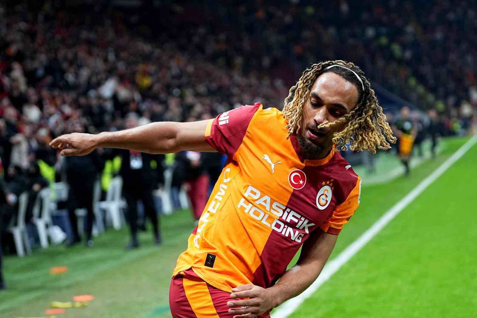 trendyol super lig galatasaray 1 corendon alanyaspor 0 ilk yari 27 O9yuHSBn
