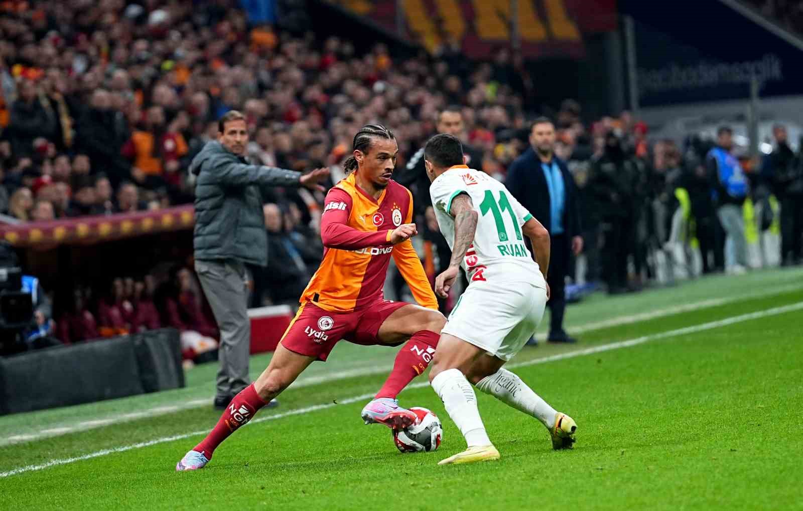 trendyol super lig galatasaray 1 corendon alanyaspor 0 ilk yari 3 bm2FgJOn