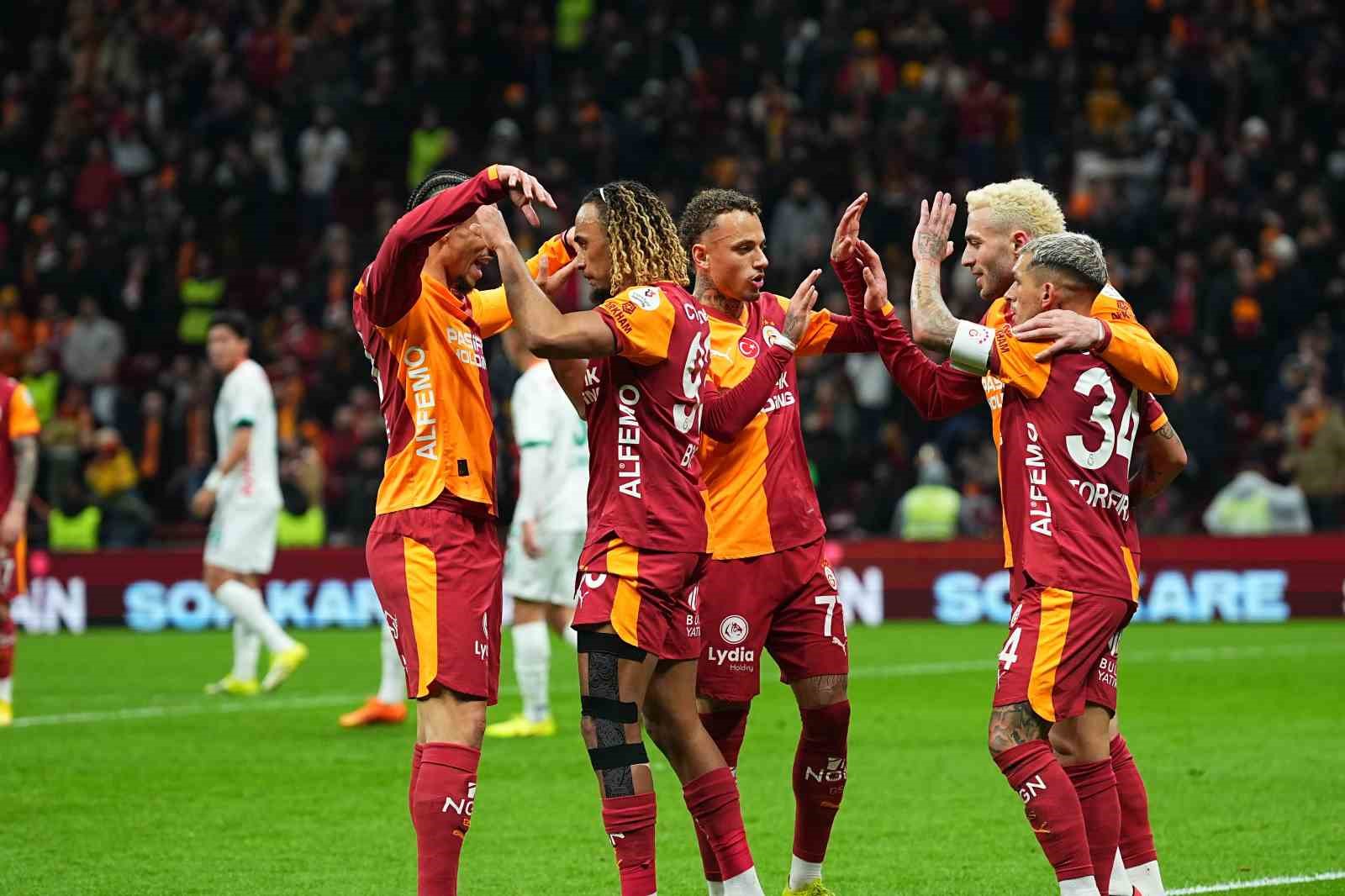 trendyol super lig galatasaray 1 corendon alanyaspor 0 ilk yari 6 yRmQaF3v