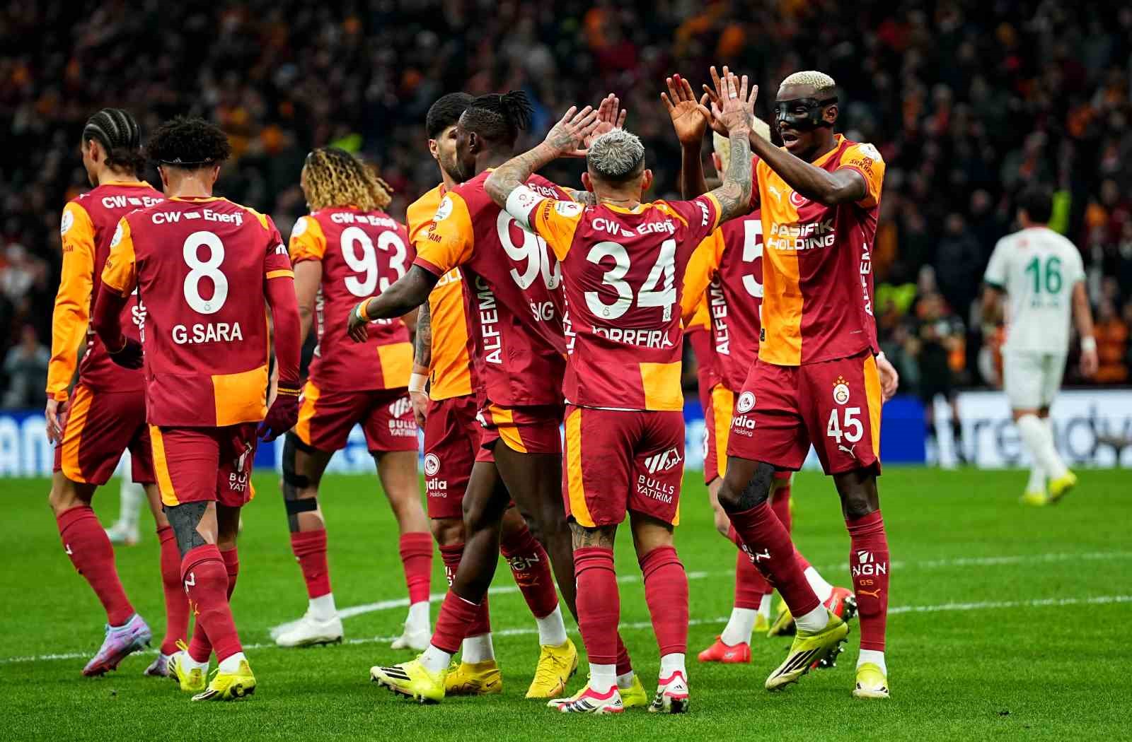 trendyol super lig galatasaray 1 corendon alanyaspor 0 ilk yari 9 I4JIjcW3