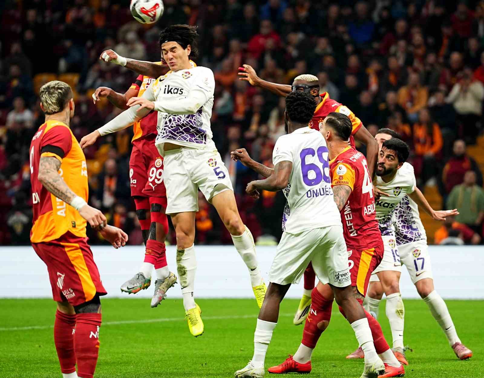 trendyol super lig galatasaray 1 eyupspor 0 mac devam ediyor 38 knjdpP3g