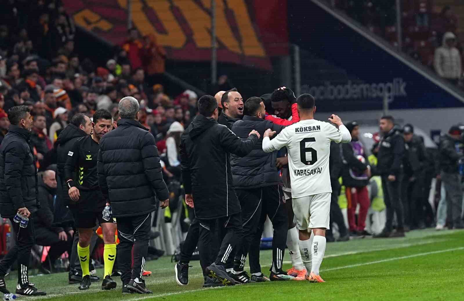 trendyol super lig galatasaray 1 gaziantep fk 1 mac sonucu 33 7LSZ3cuh