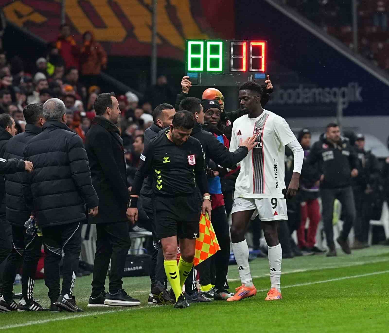 trendyol super lig galatasaray 1 gaziantep fk 1 mac sonucu 34 NaTrb1PA