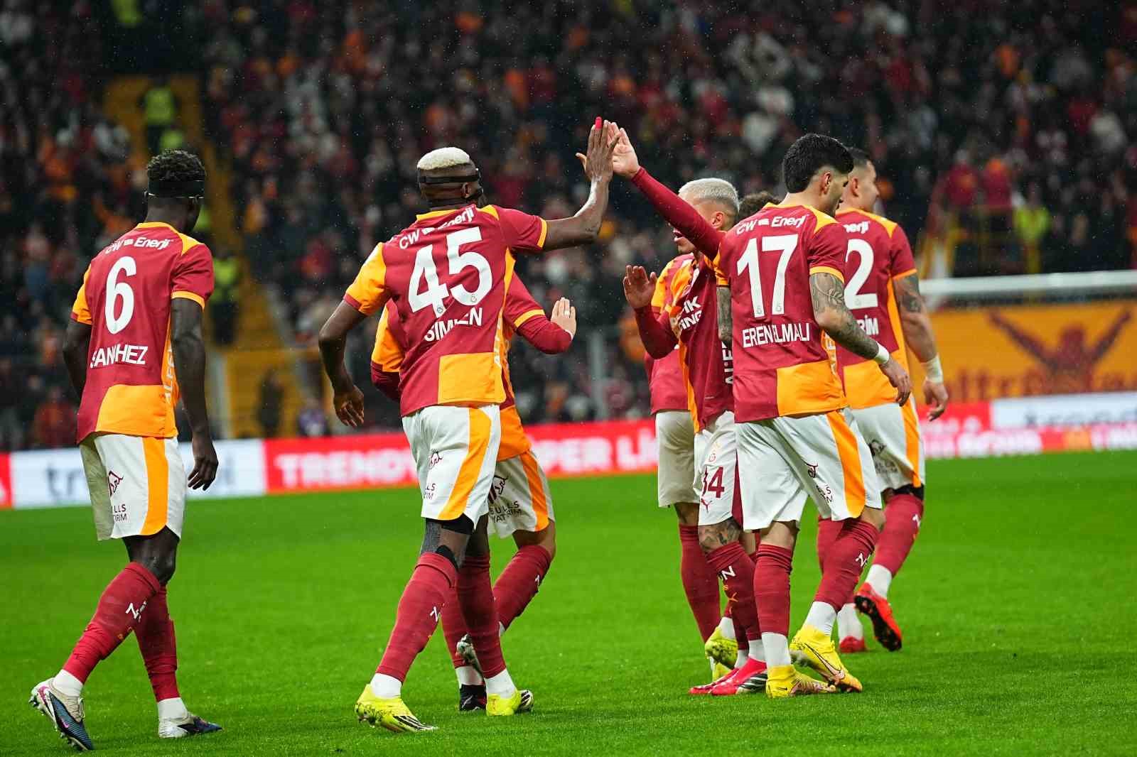 trendyol super lig galatasaray 1 kayserispor 0 mac devam ediyor 8 VqZKnVVm