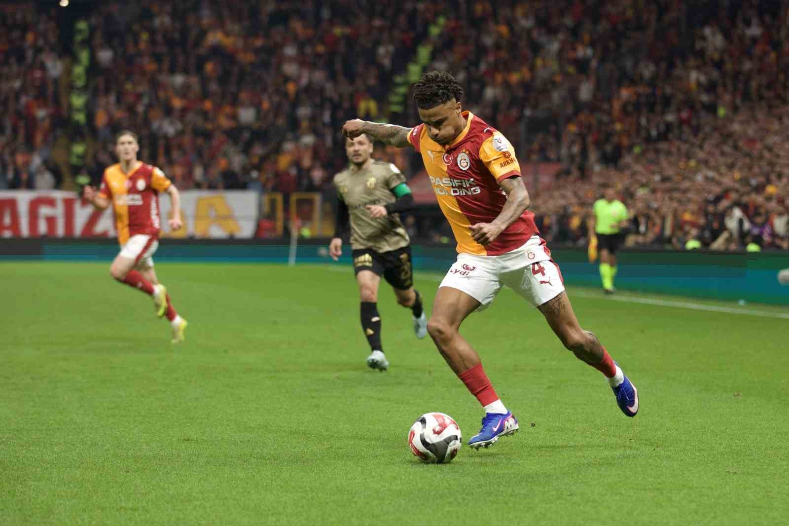 Trendyol Süper Lig: Galatasaray: 1 - Kocaelispor: 0 (İlk yarı) 24 trendyol super lig galatasaray 1 kocaelispor 0 ilk yari 20 lgqkctic
