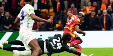 trendyol-super-lig-galatasaray-2-eyupspor-0-ilk-yari-g5aiLfRY.jpg