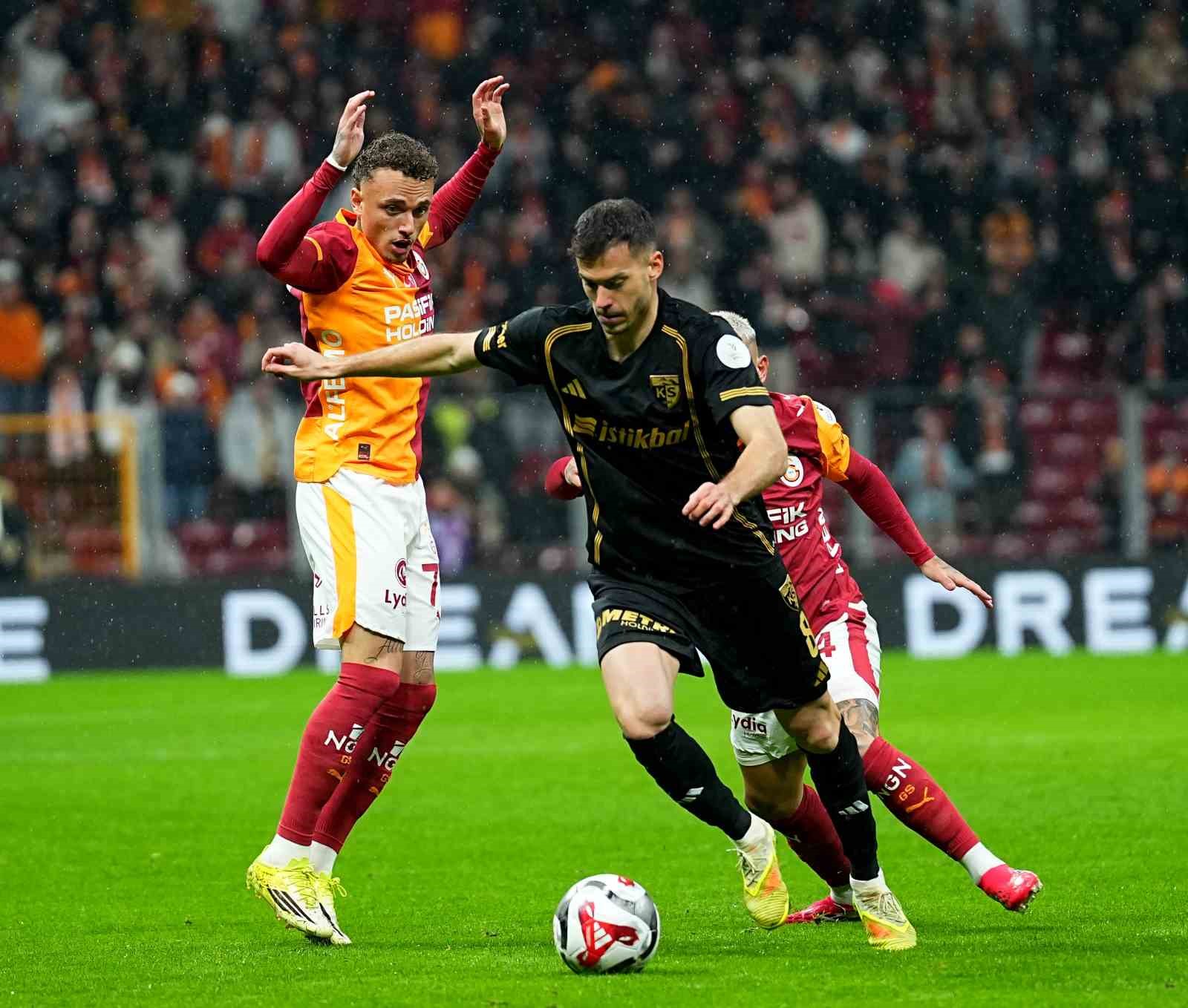 Trendyol Süper Lig: Galatasaray: 2 - Kayserispor: 0 (İlk yarı) 4 trendyol super lig galatasaray 2 kayserispor 0 ilk yari 0 KavtuqVh