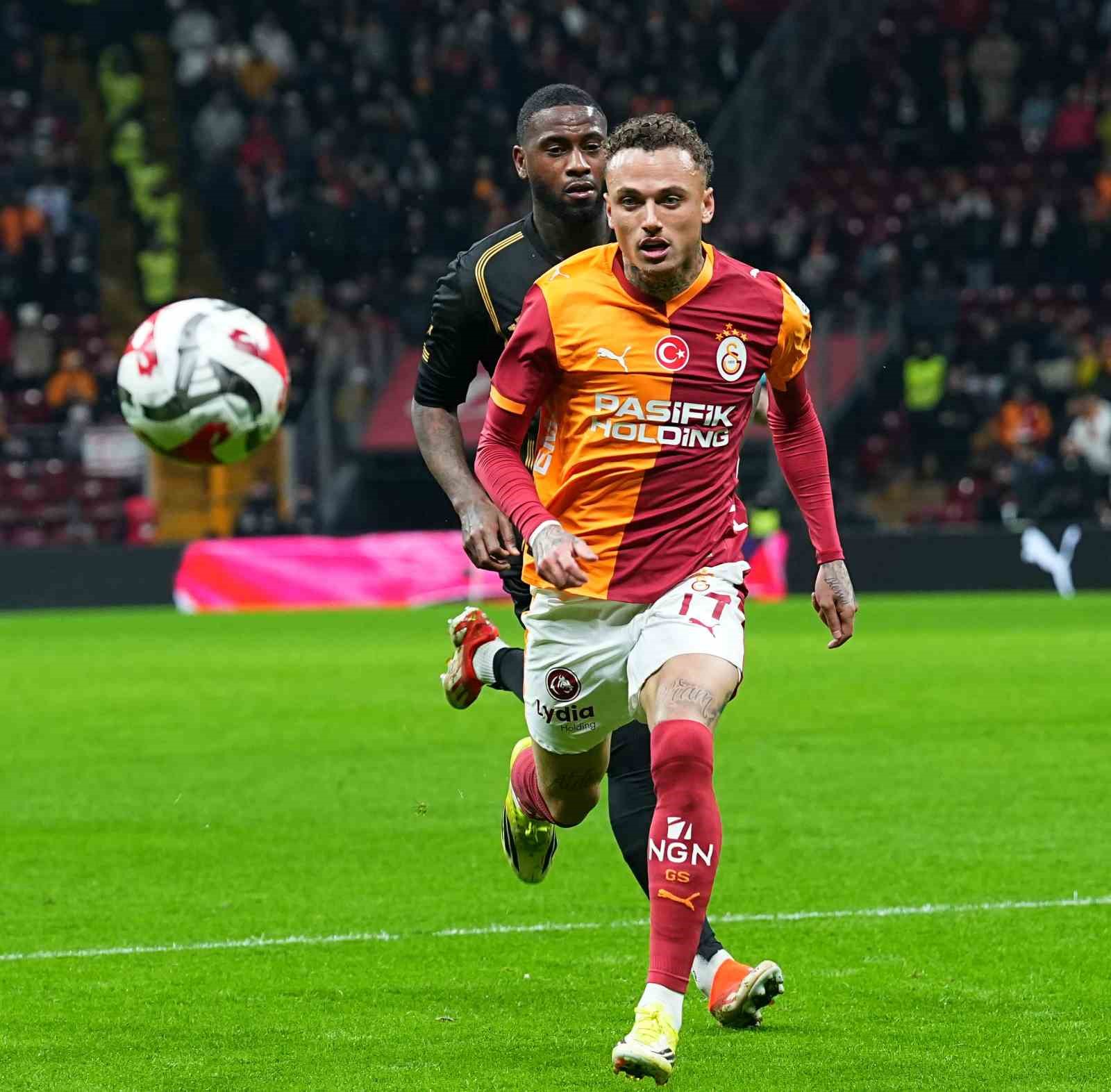 Trendyol Süper Lig: Galatasaray: 2 - Kayserispor: 0 (İlk yarı) 14 trendyol super lig galatasaray 2 kayserispor 0 ilk yari 10 e3LBWCNF