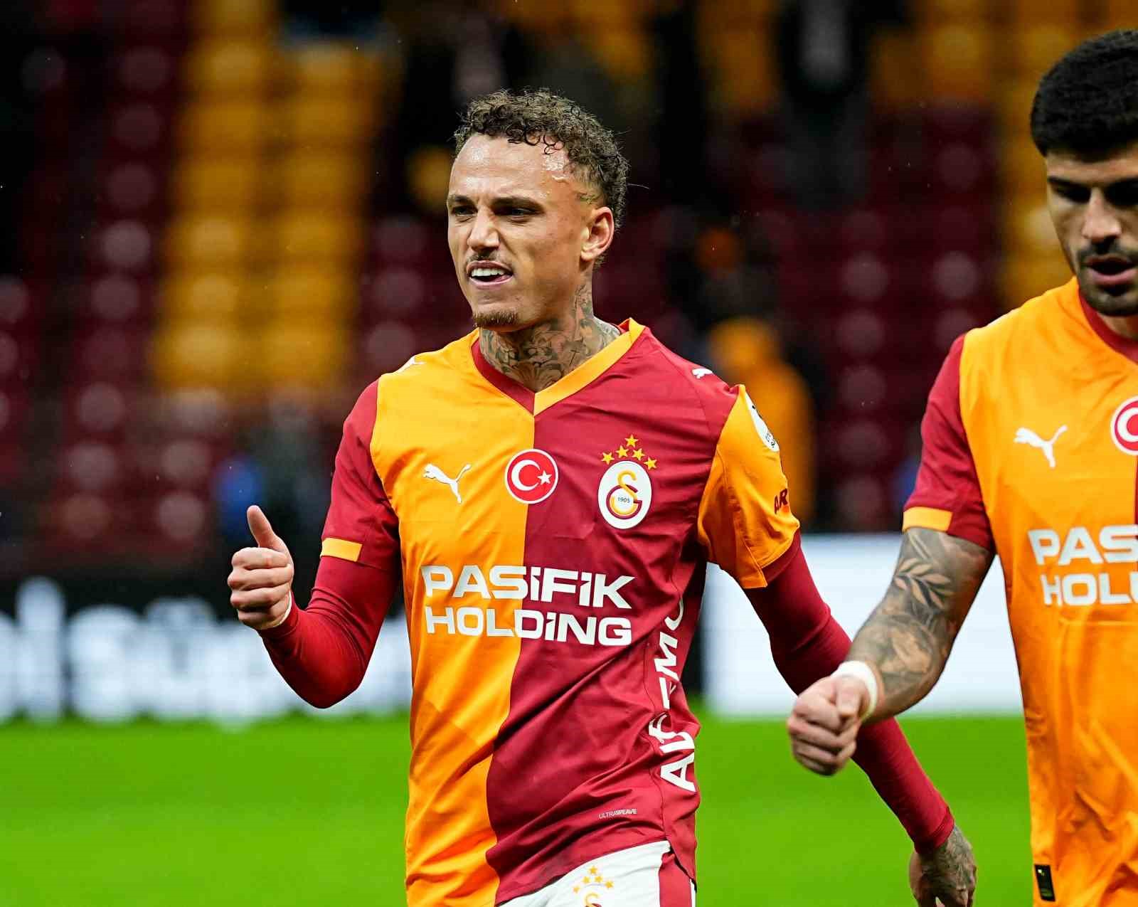 Trendyol Süper Lig: Galatasaray: 2 - Kayserispor: 0 (İlk yarı) 22 trendyol super lig galatasaray 2 kayserispor 0 ilk yari 18 dUPAKr37