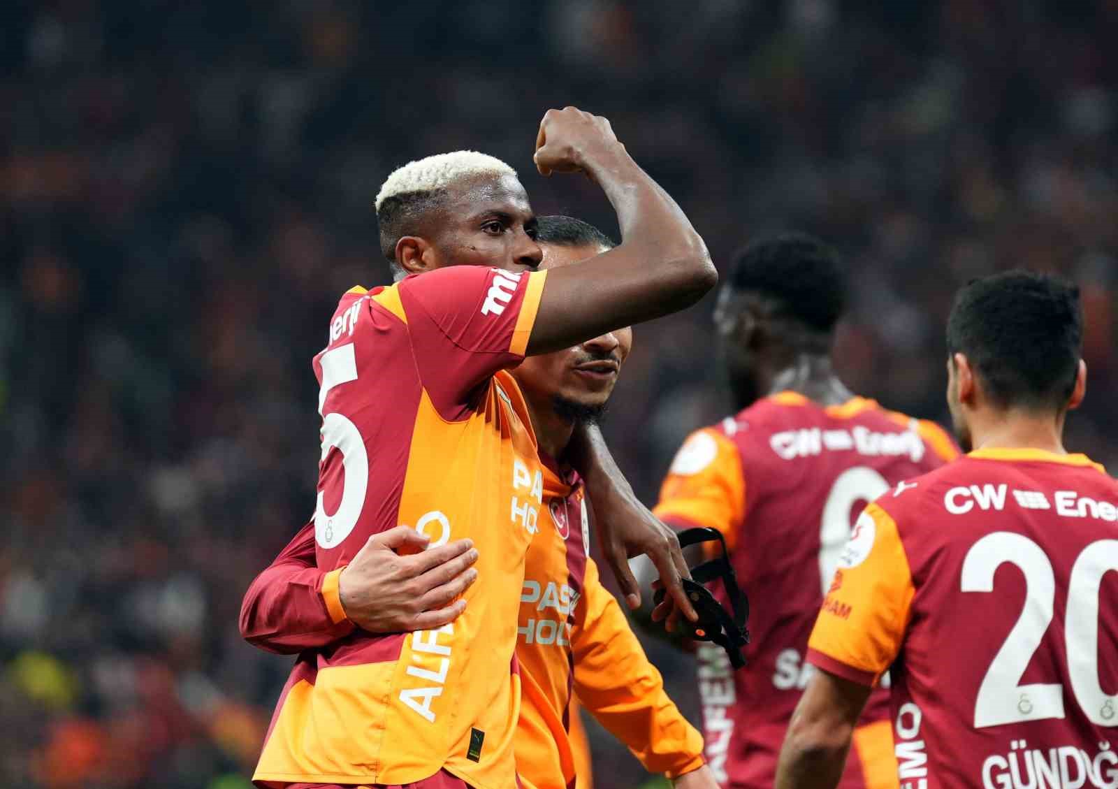 Trendyol Süper Lig: Galatasaray: 2 - Samsunspor: 0 (İlk yarı) 21 trendyol super lig galatasaray 2 samsunspor 0 ilk yari 17 aUsZX9bC