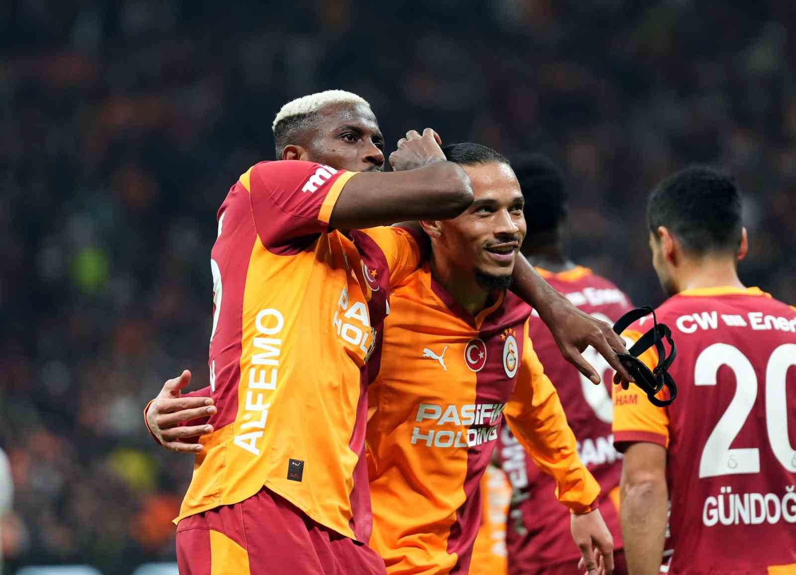 Trendyol Süper Lig: Galatasaray: 2 - Samsunspor: 0 (İlk yarı) 22 trendyol super lig galatasaray 2 samsunspor 0 ilk yari 18 nAbICwvh