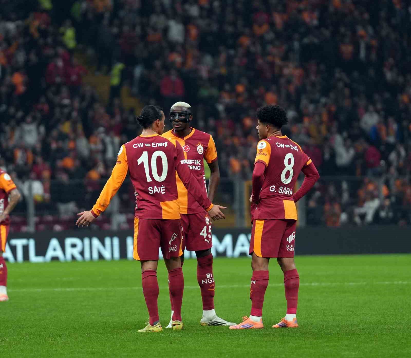 Trendyol Süper Lig: Galatasaray: 2 - Samsunspor: 0 (İlk yarı) 27 trendyol super lig galatasaray 2 samsunspor 0 ilk yari 23 4fPcsMDN