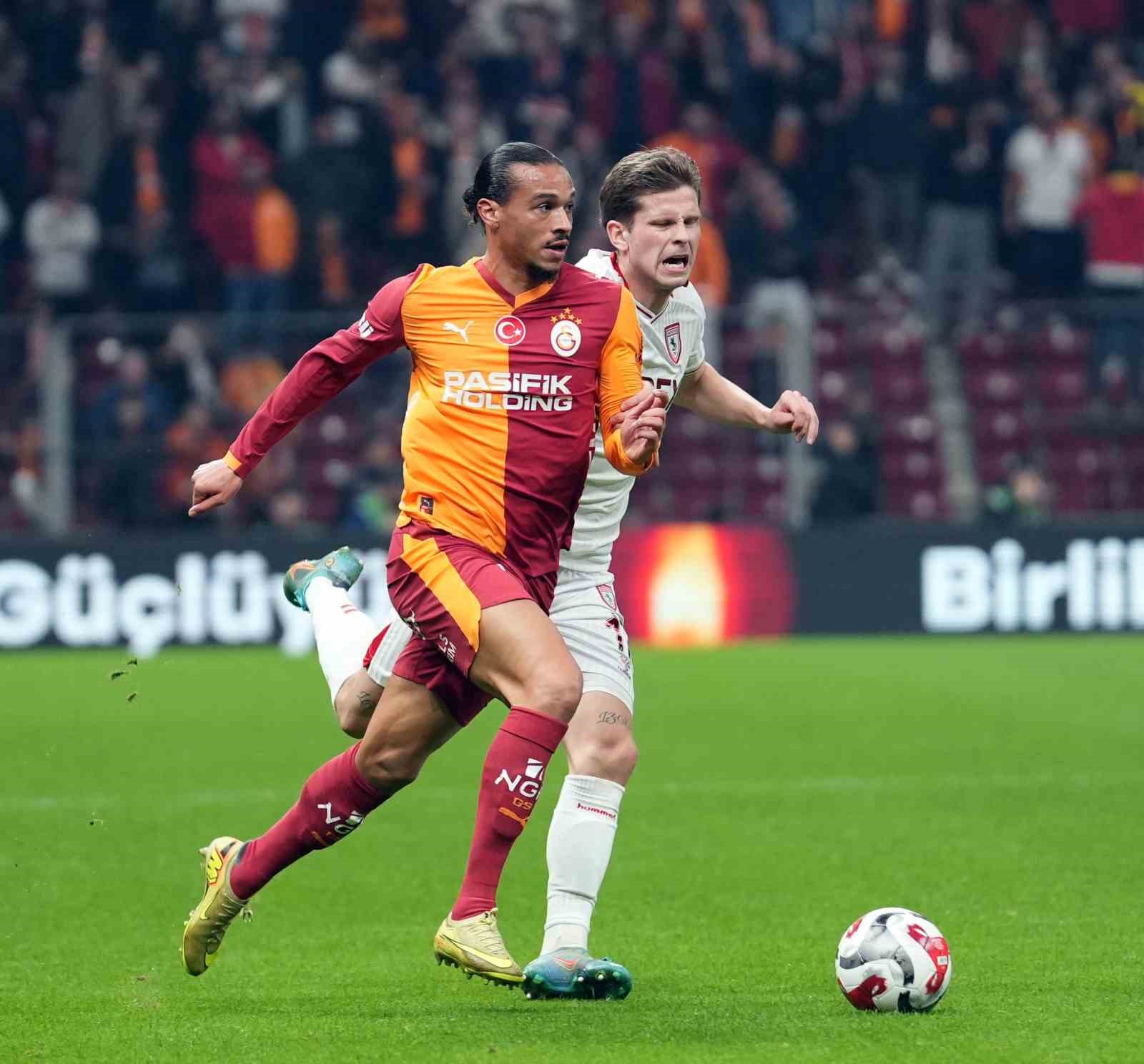 Trendyol Süper Lig: Galatasaray: 2 - Samsunspor: 0 (İlk yarı) 8 trendyol super lig galatasaray 2 samsunspor 0 ilk yari 4 dIWkHlLw