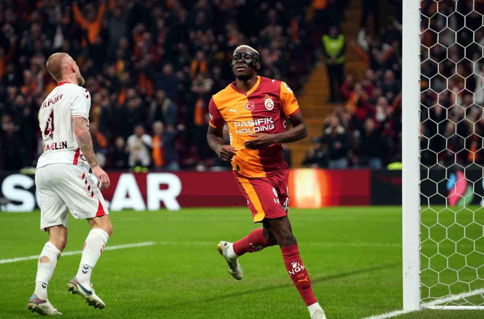 Trendyol Süper Lig: Galatasaray: 2 - Samsunspor: 0 (İlk yarı) 13 trendyol super lig galatasaray 2 samsunspor 0 ilk yari 9 BvCvUY4M
