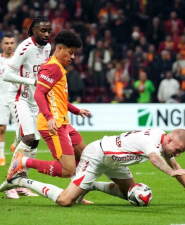 trendyol-super-lig-galatasaray-2-samsunspor-0-ilk-yari-XBIgvPAj.jpg
