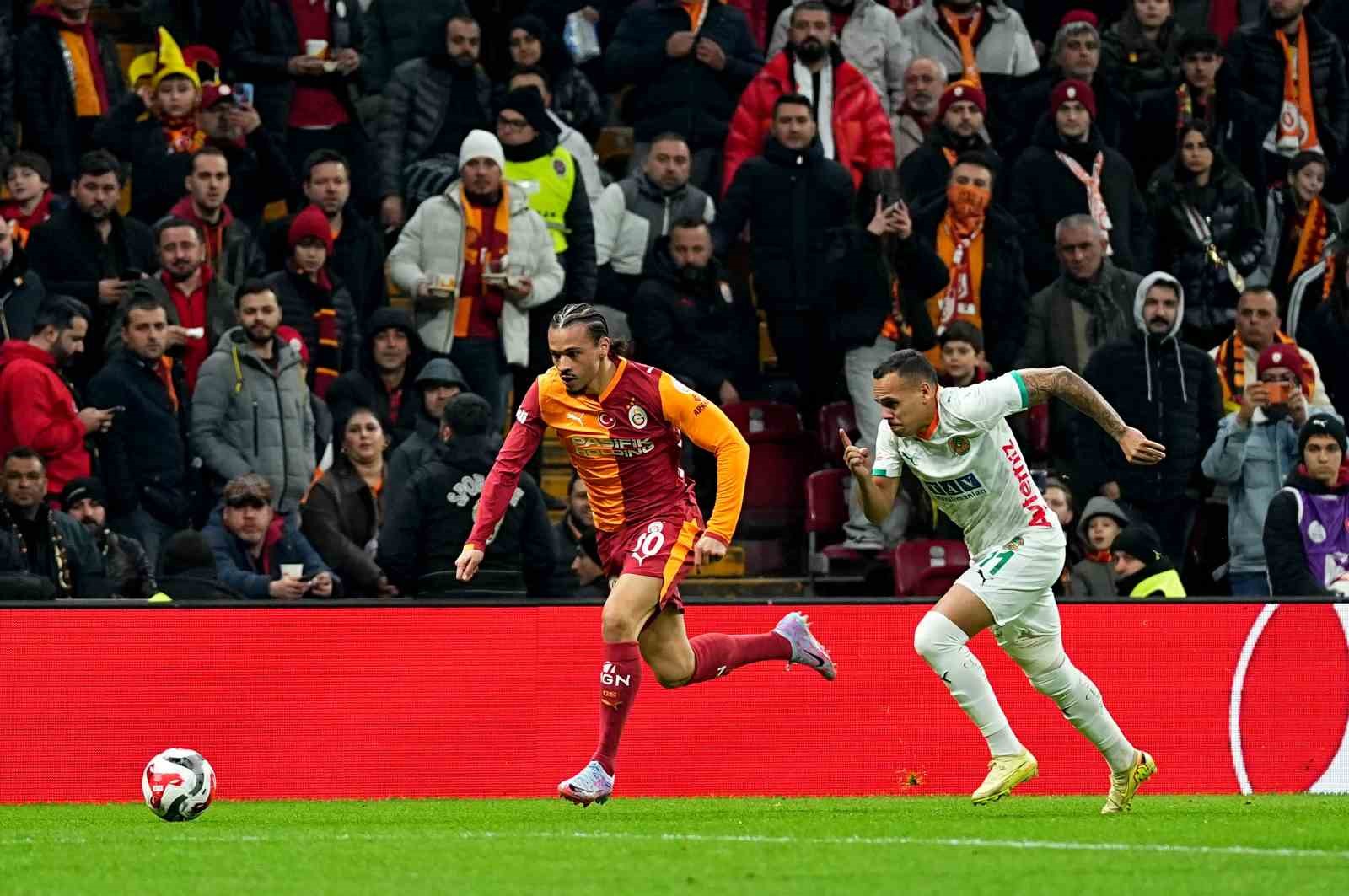 trendyol super lig galatasaray 3 corendon alanyaspor 1 mac sonucu 0 QsNkLbrs