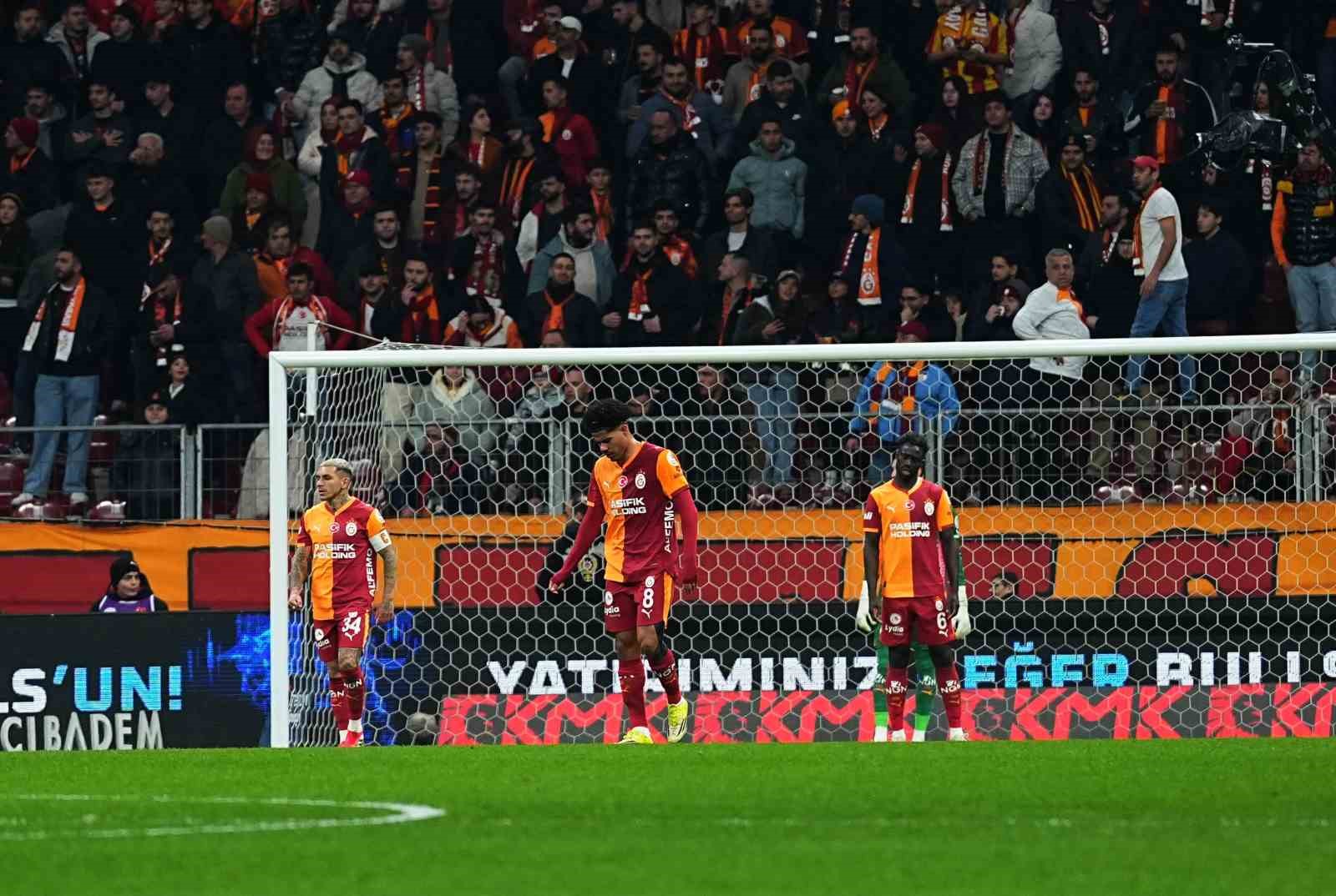 trendyol super lig galatasaray 3 corendon alanyaspor 1 mac sonucu 1 4DRgdVkh