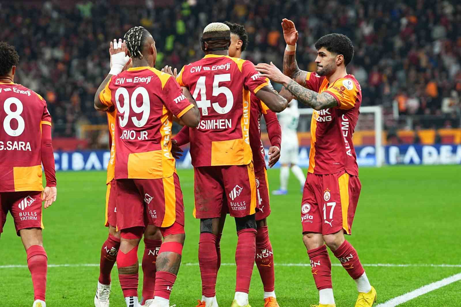 trendyol super lig galatasaray 3 corendon alanyaspor 1 mac sonucu 33 vVwt7gUS