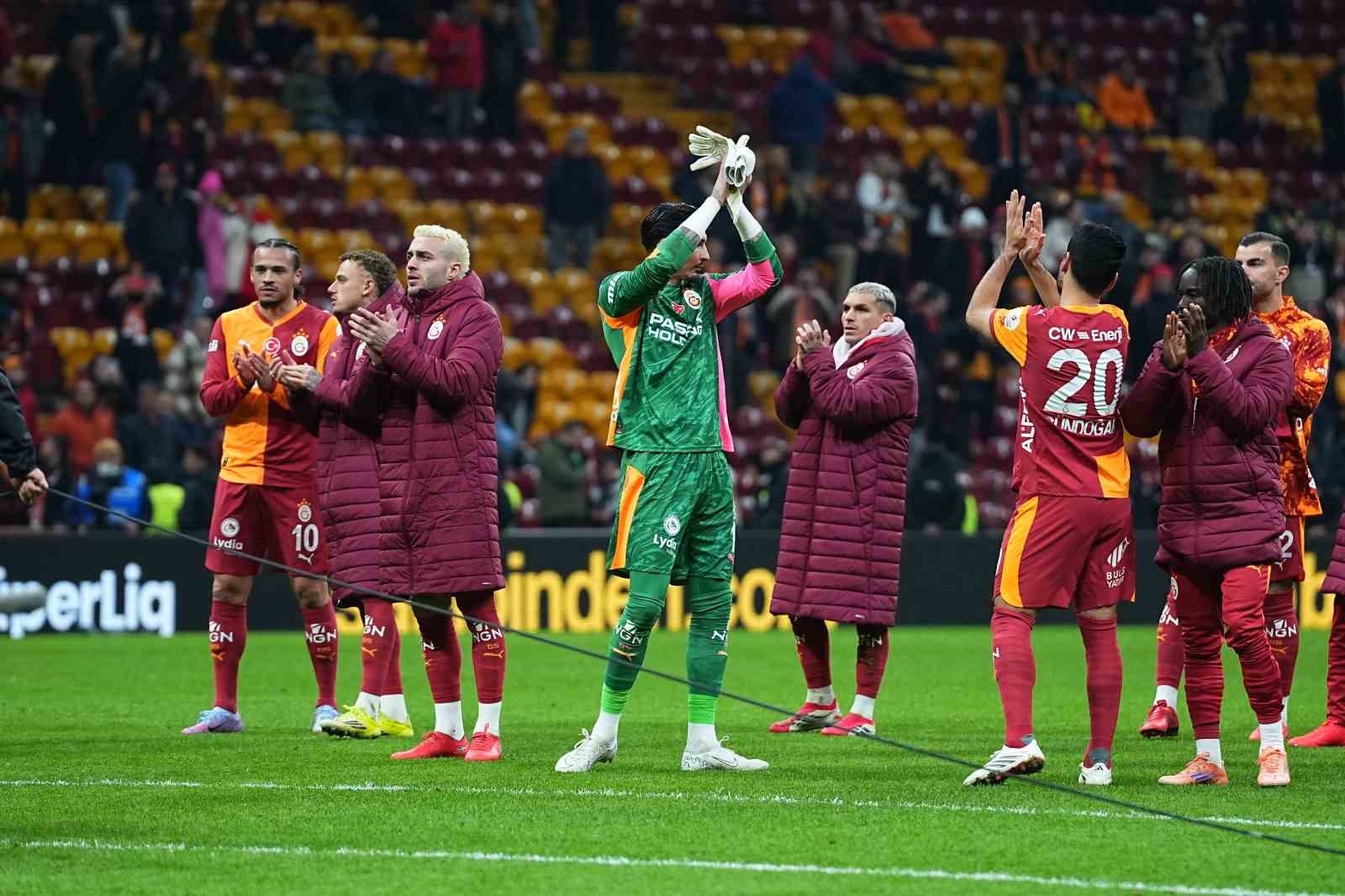 trendyol super lig galatasaray 3 corendon alanyaspor 1 mac sonucu 49 PIQr7Cdb