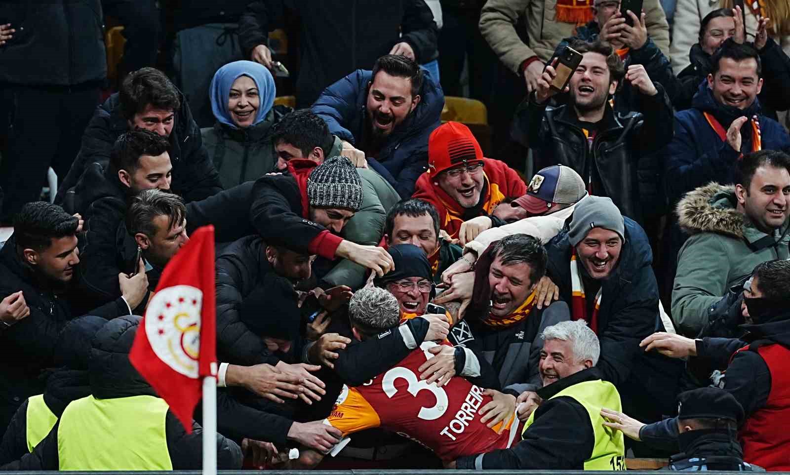 trendyol super lig galatasaray 3 corendon alanyaspor 1 mac sonucu 9 ziXbsYrE