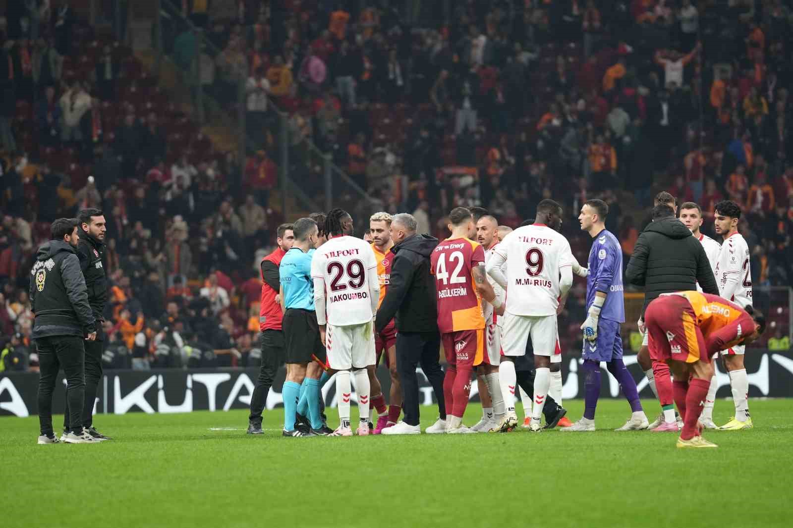 trendyol super lig galatasaray 3 samsunspor 2 mac sonucu 44 kOTWs54y