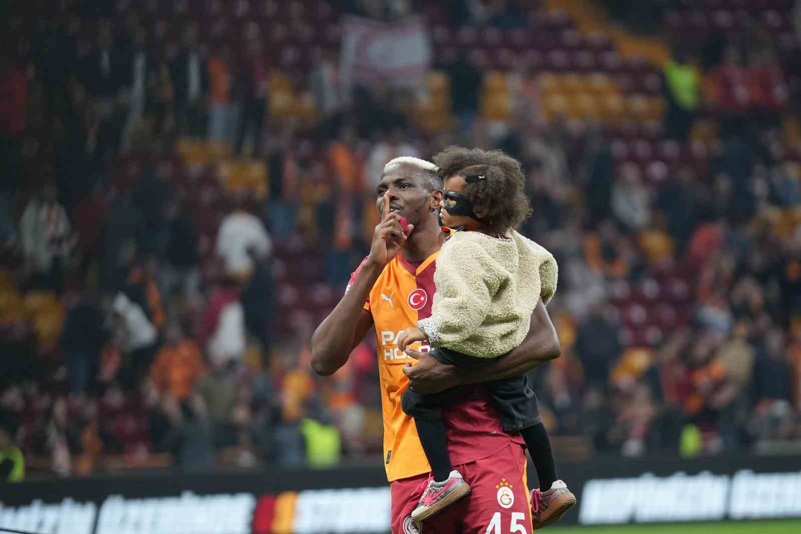 trendyol super lig galatasaray 3 samsunspor 2 mac sonucu 52 j5MgCiBk
