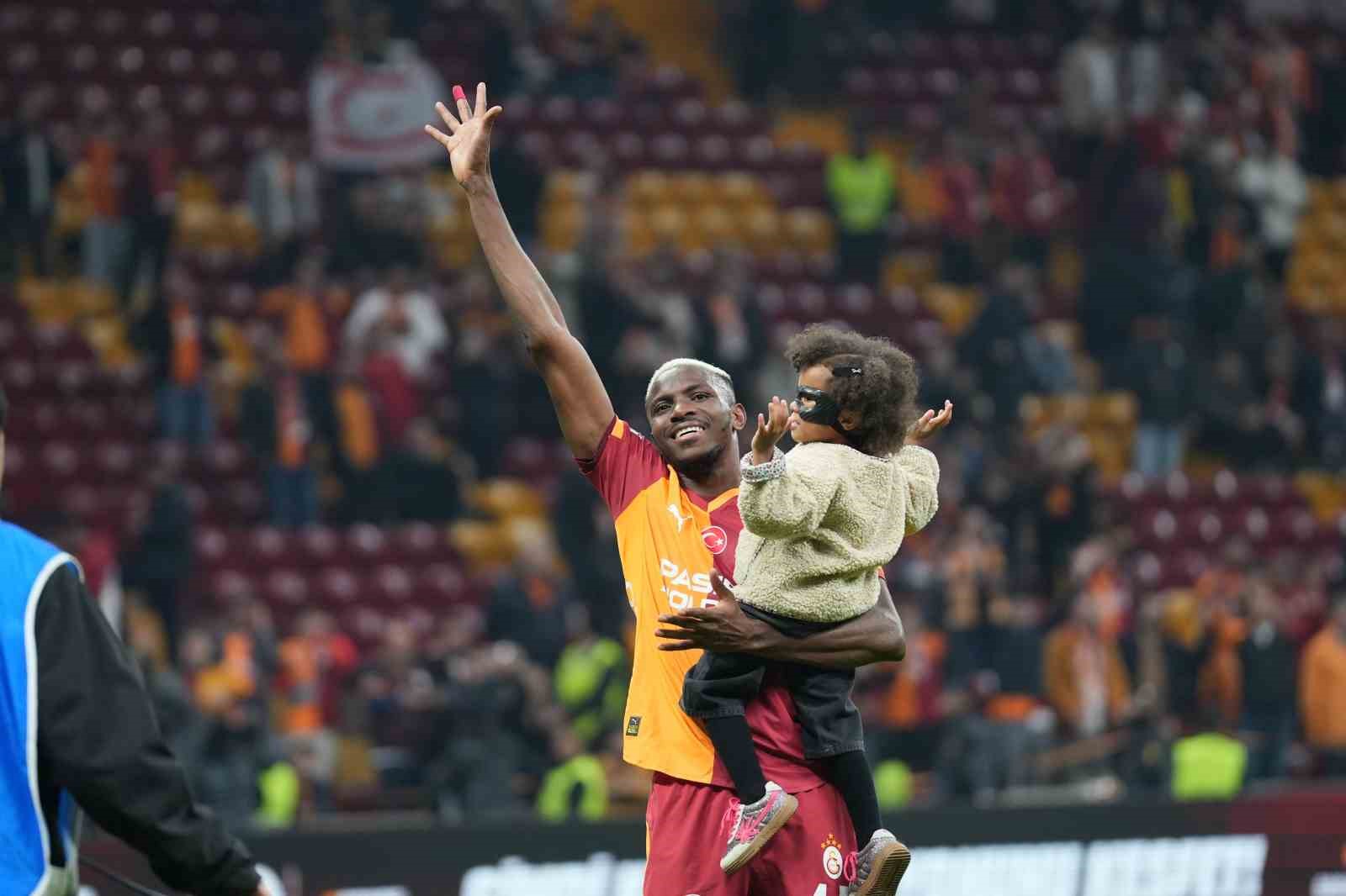 trendyol super lig galatasaray 3 samsunspor 2 mac sonucu 53 pM1uFE8V