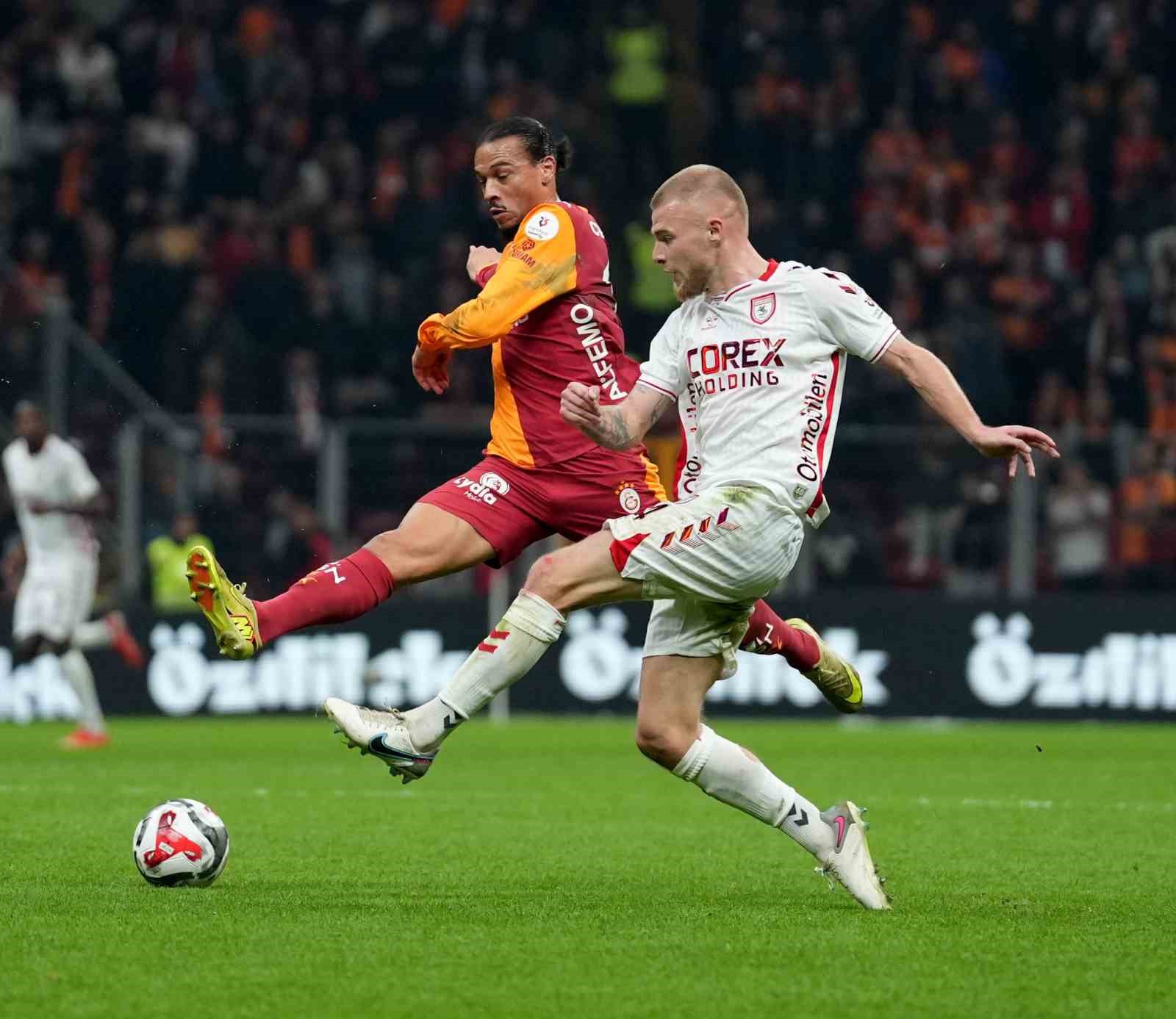 trendyol super lig galatasaray 3 samsunspor 2 mac sonucu 8 YzXueEAN