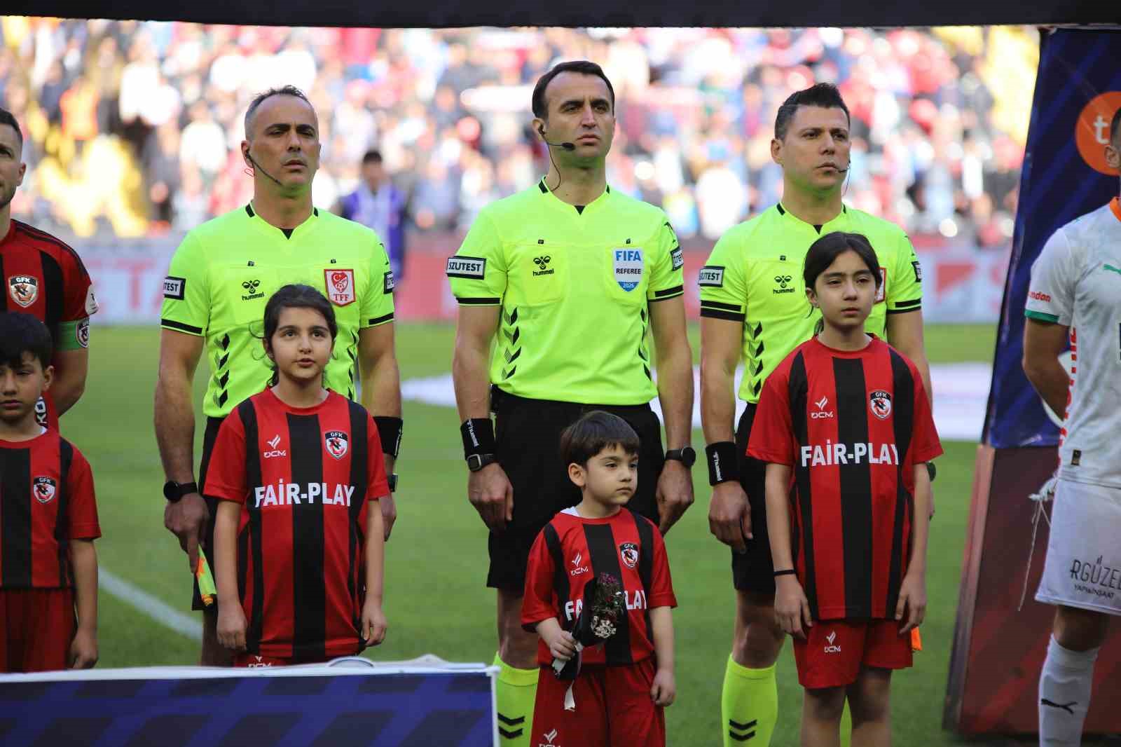 trendyol super lig gaziantep fk 0 corendon alanyaspor 0 mac devam ediyor 4 MrMLpsKi