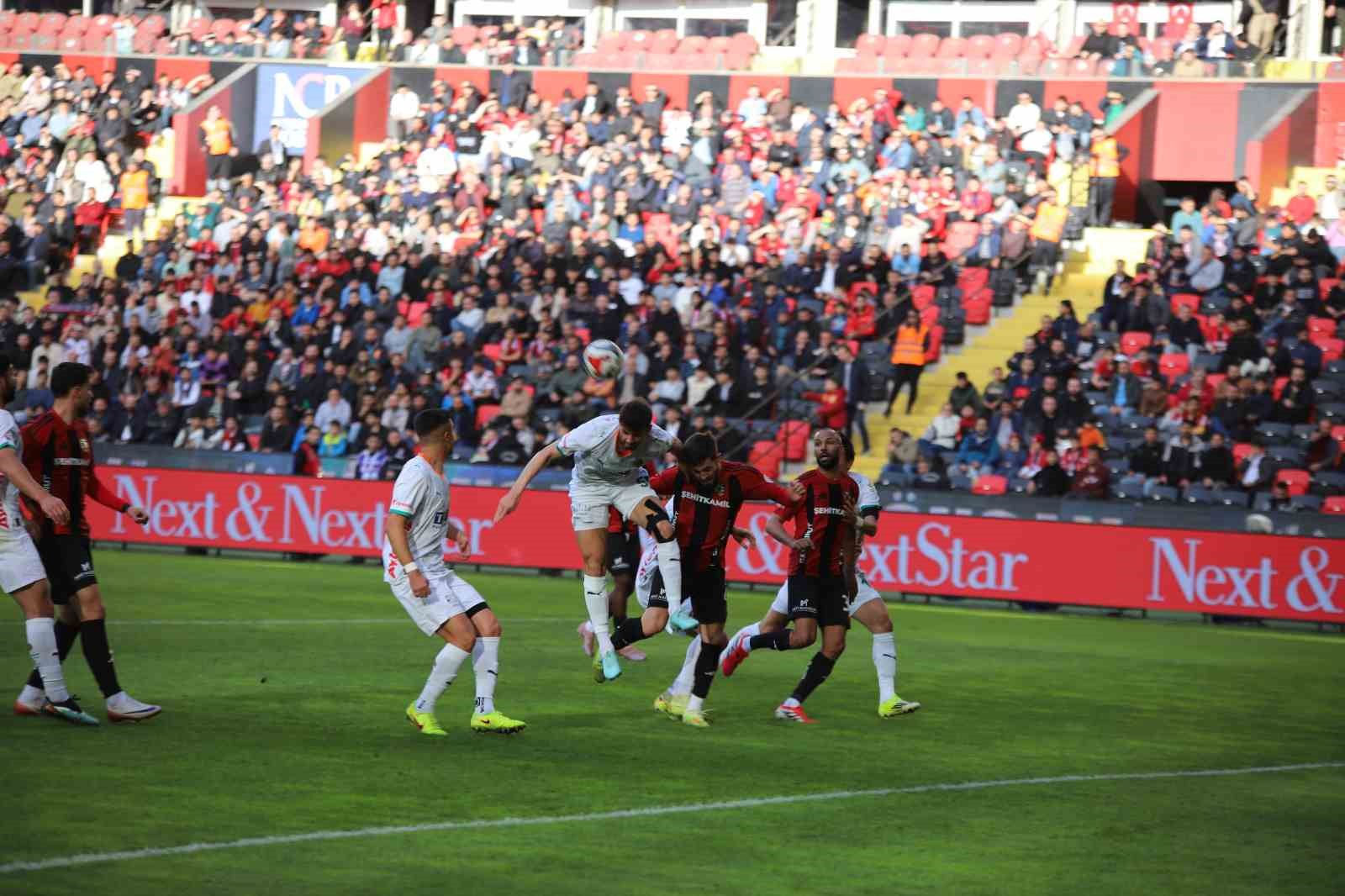 Trendyol Süper Lig: Gaziantep FK: 0 - Corendon Alanyaspor: 1 (İlk yarı) 5 trendyol super lig gaziantep fk 0 corendon alanyaspor 1 ilk yari 1 S9QAzDpu