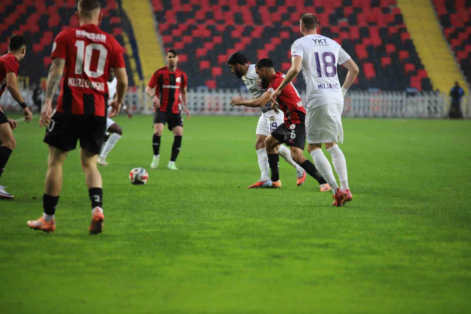 trendyol super lig gaziantep fk 0 eyupspor 1 mac devam ediyor 8