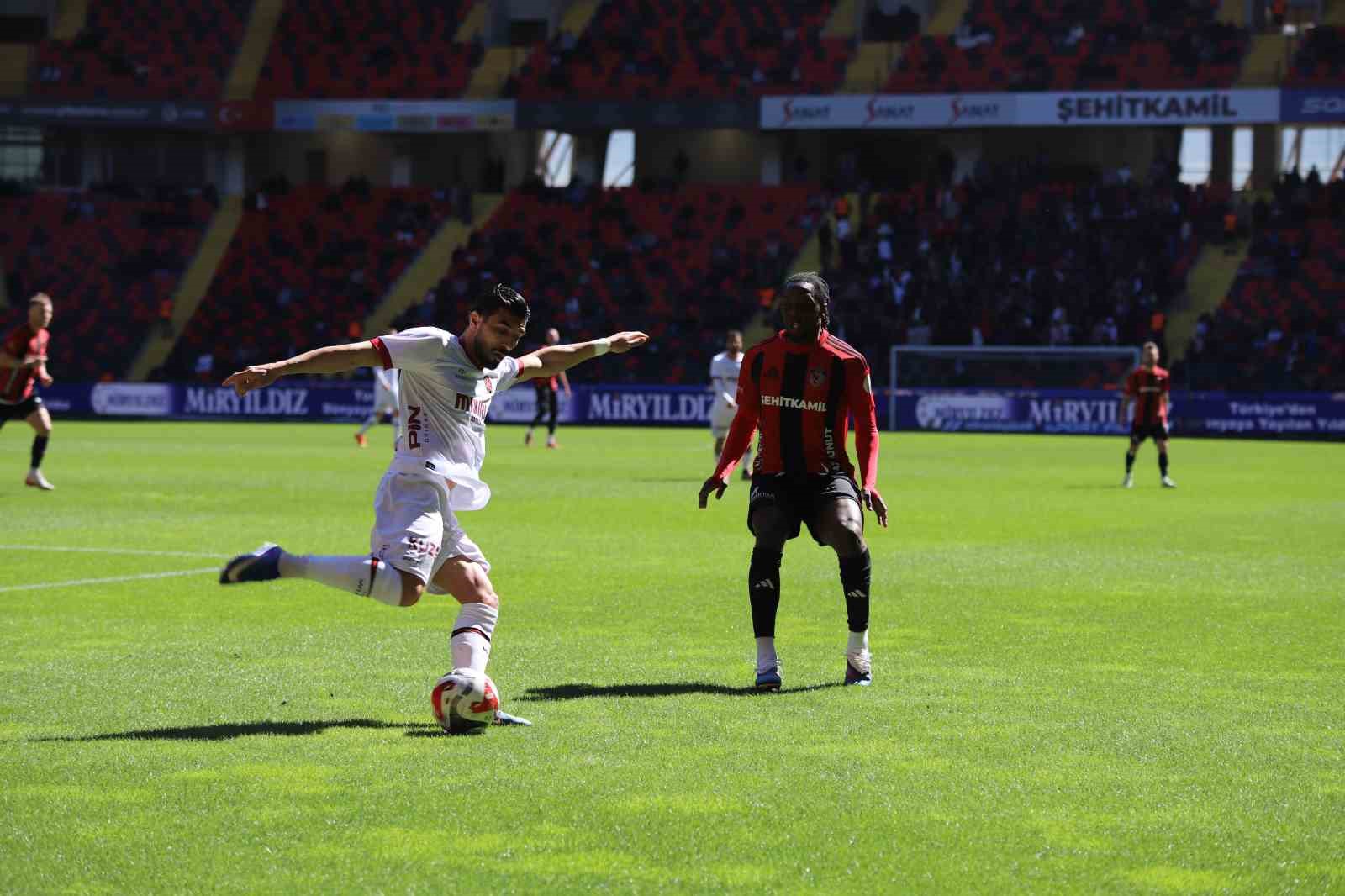 trendyol super lig gaziantep fk 0 fatih karagumruk 0 mac devam ediyor 15 Ewk4SdDt