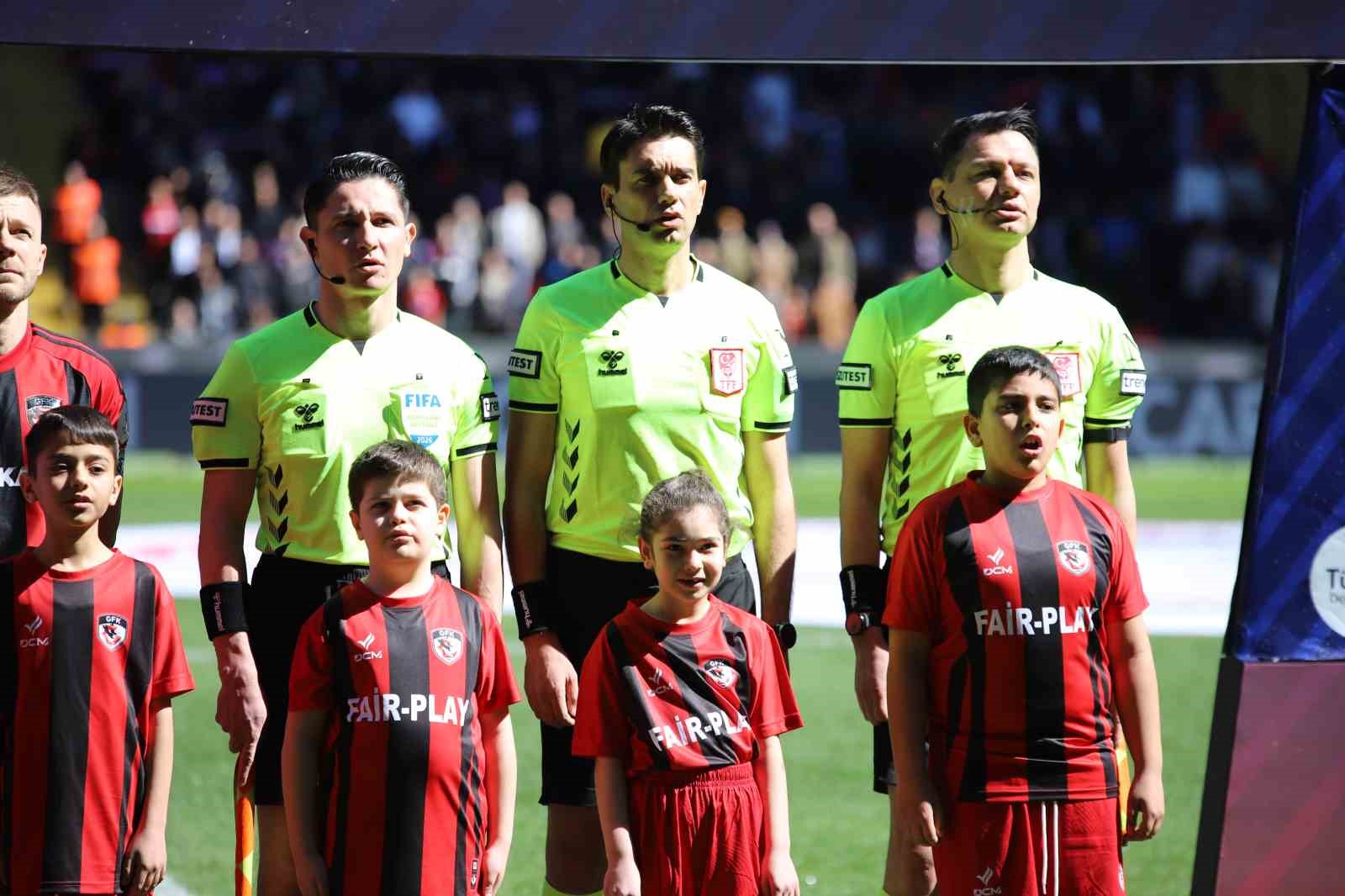 trendyol super lig gaziantep fk 0 fatih karagumruk 0 mac devam ediyor 5 nBcwvLuc