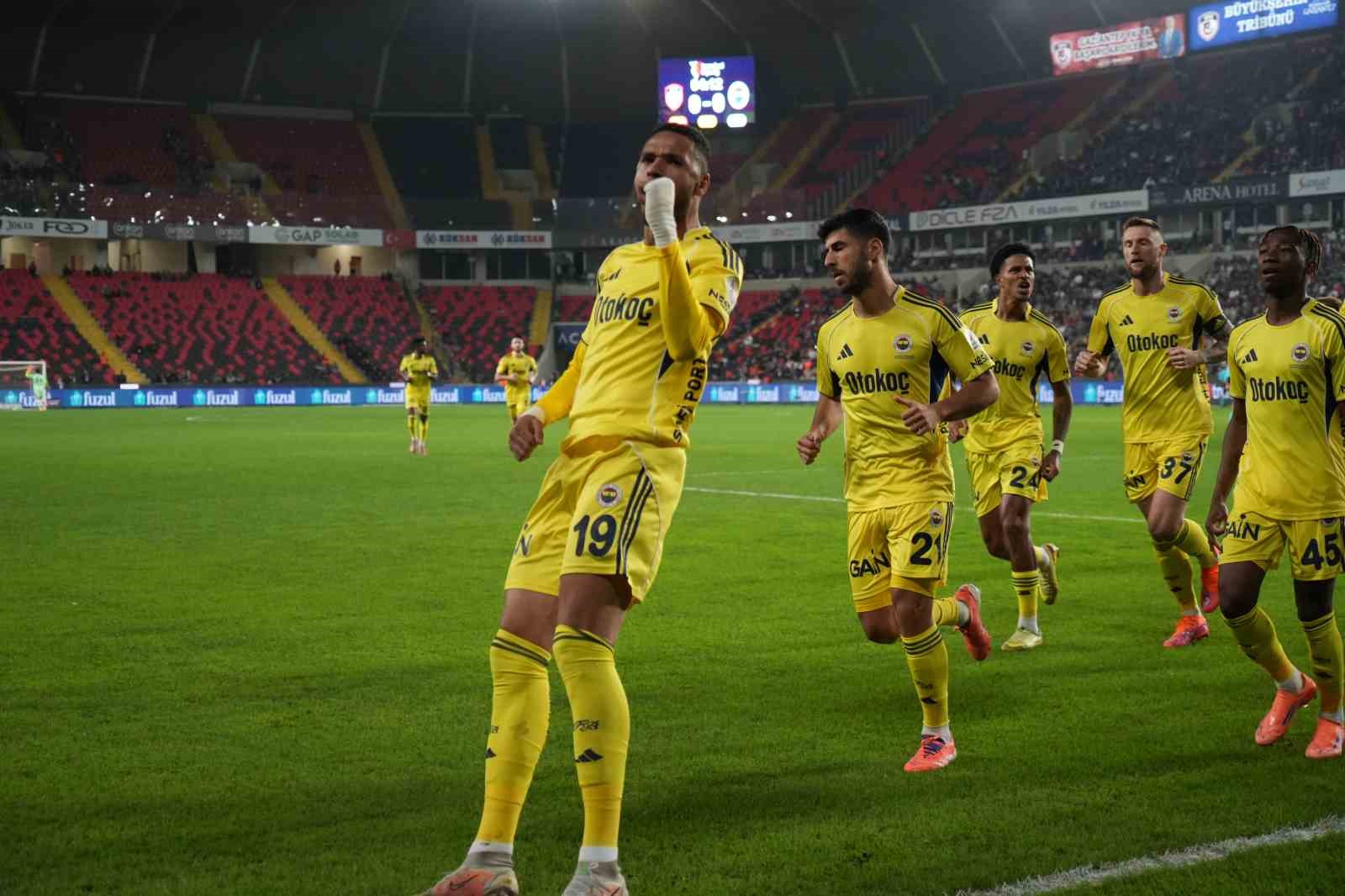 trendyol super lig gaziantep fk 0 fenerbahce 2 mac devam ediyor 14