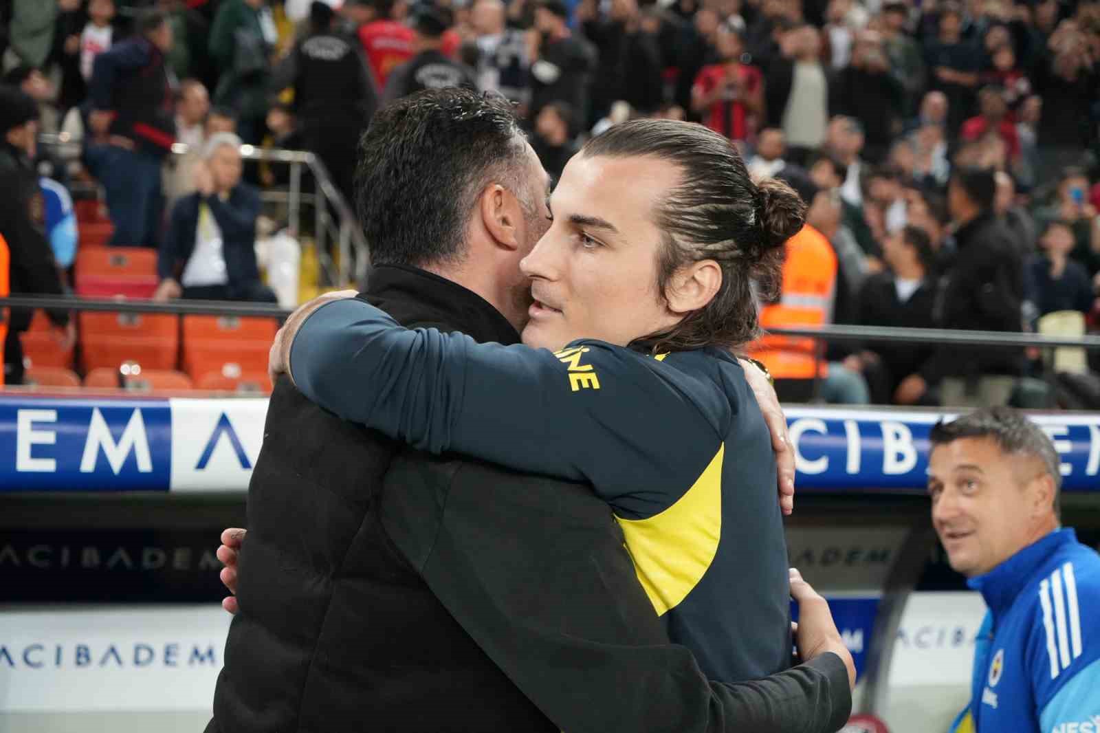 trendyol super lig gaziantep fk 0 fenerbahce 2 mac devam ediyor 4 A6vriG8K