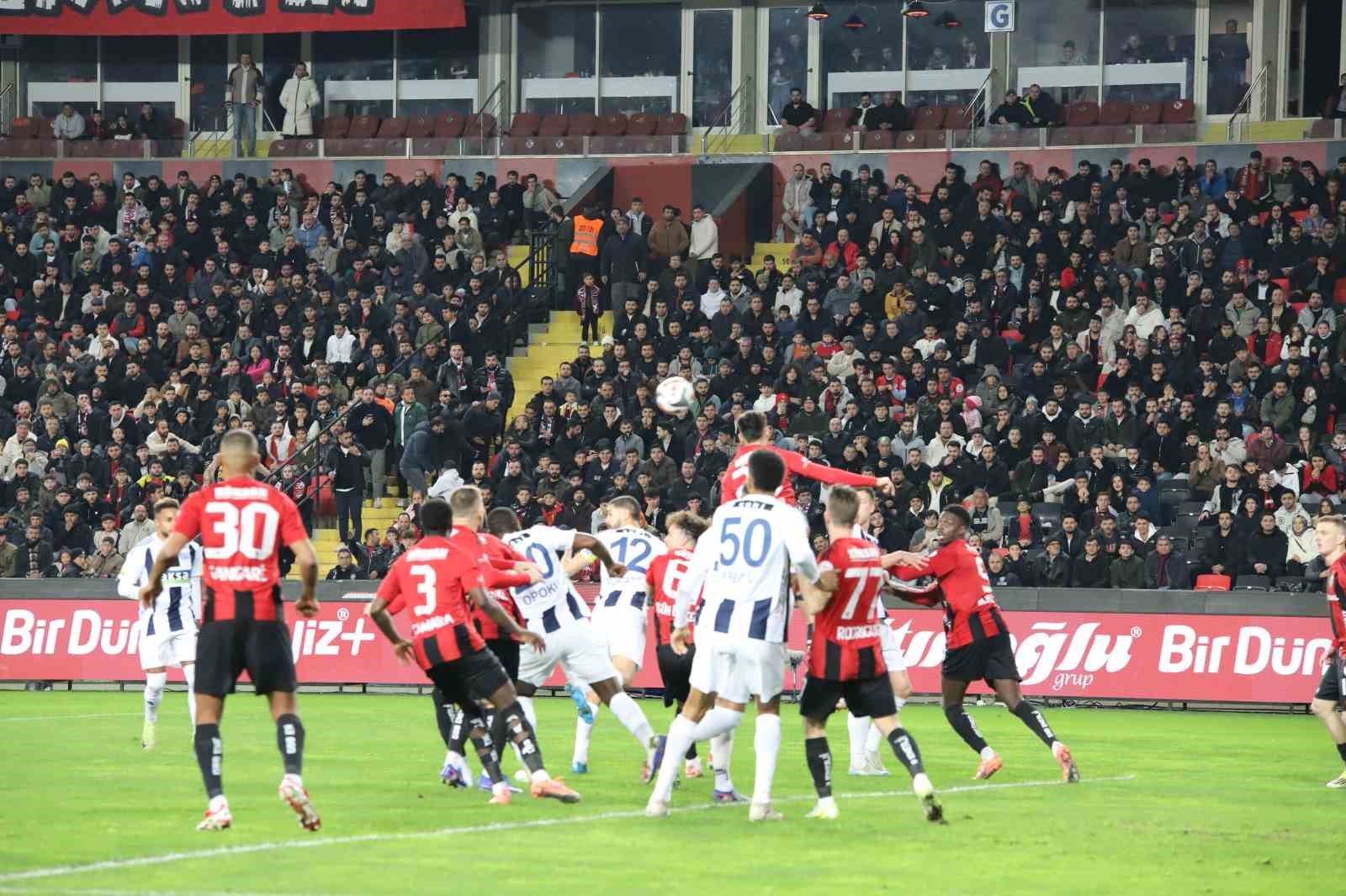 trendyol super lig gaziantep fk 0 kasimpasa 0 mac devam ediyor 10 QrHviFff