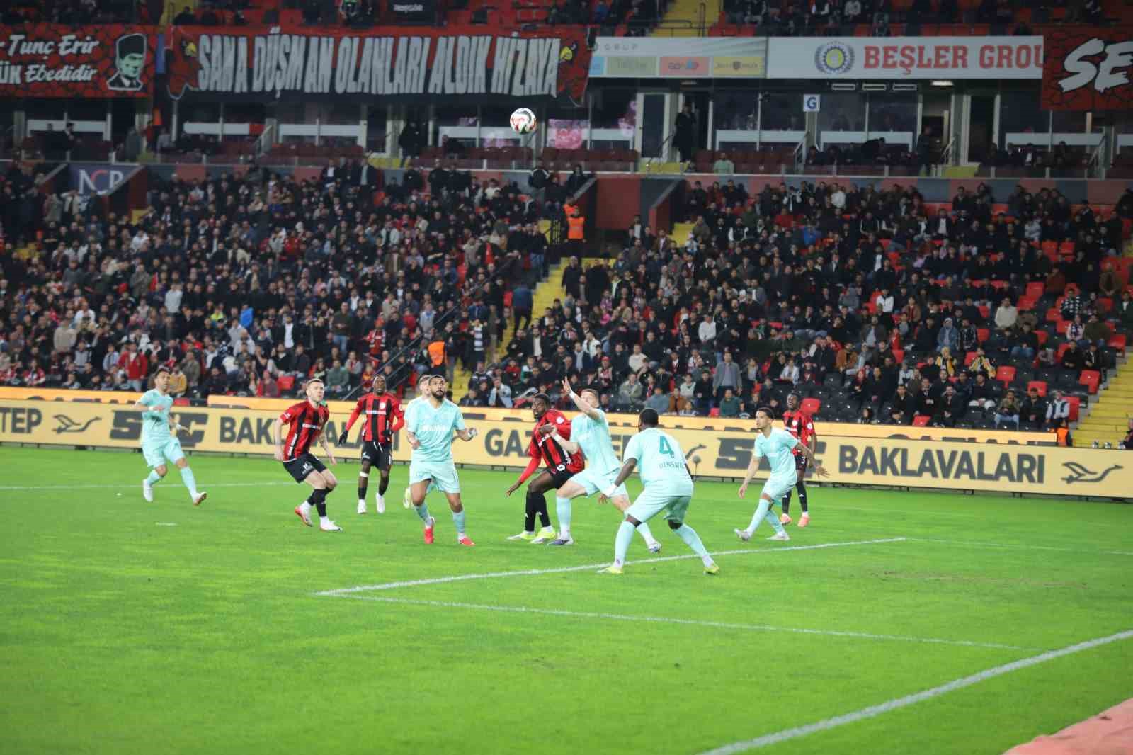 trendyol super lig gaziantep fk 0 kayserispor 0 mac devam ediyor 10 dX78sfic