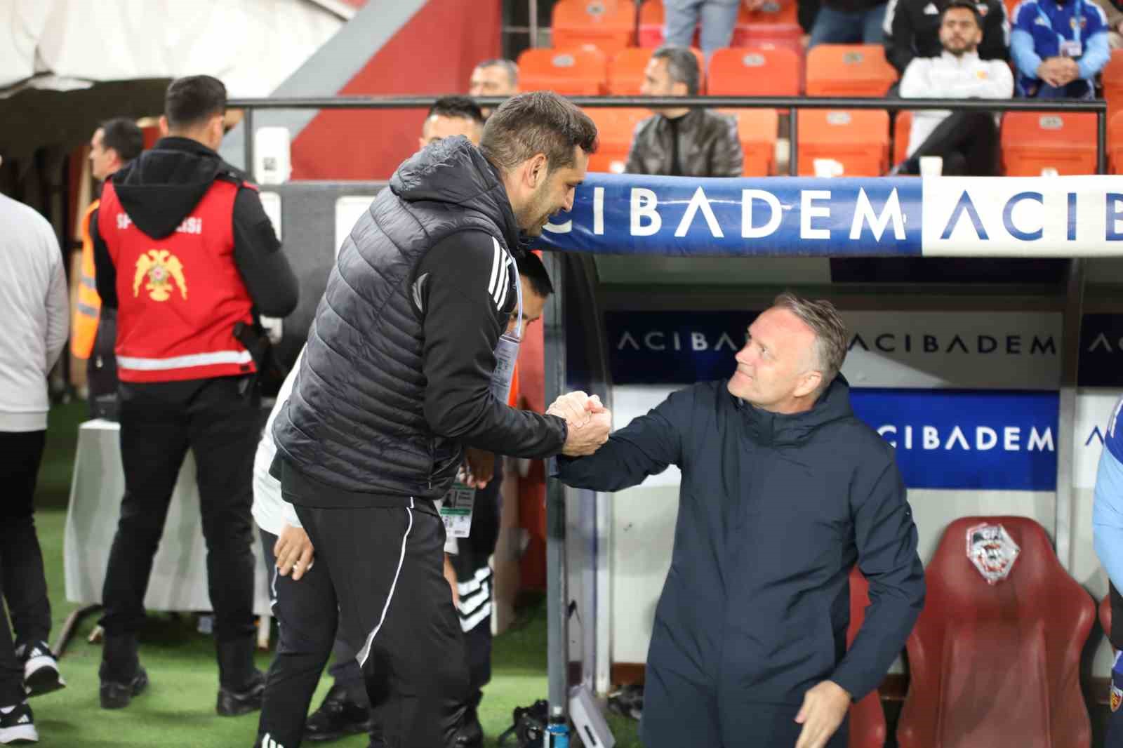 trendyol super lig gaziantep fk 0 kayserispor 0 mac devam ediyor 7 BkBrmfFR