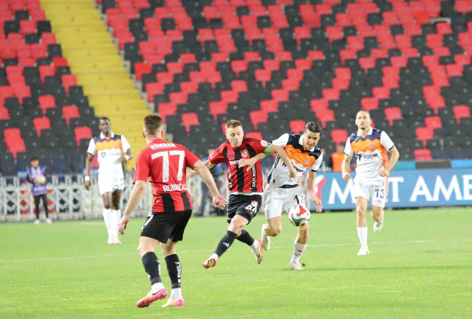 trendyol super lig gaziantep fk 0 rams basaksehir 1 9 Od7r4NAz