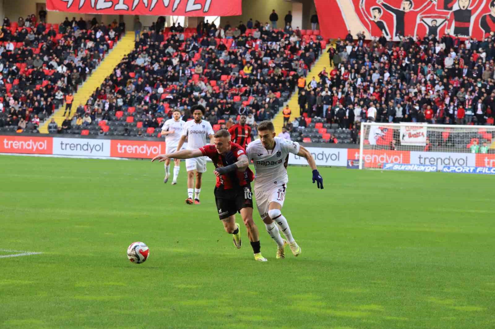 trendyol super lig gaziantep fk 0 trabzonspor 0 mac devam ediyor 17