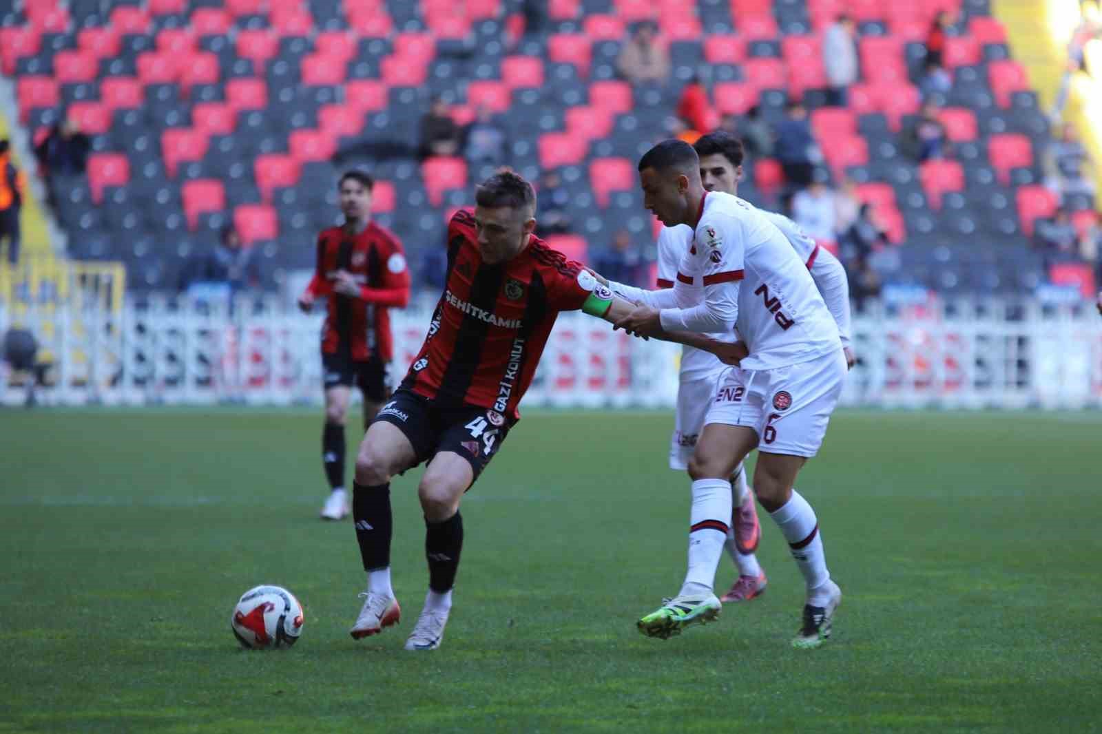 Trendyol Süper Lig: Gaziantep FK: 1 - Fatih Karagümrük: 1 (Maç sonucu) 7 trendyol super lig gaziantep fk 1 fatih karagumruk 1 mac sonucu 3 ycXEOiWH