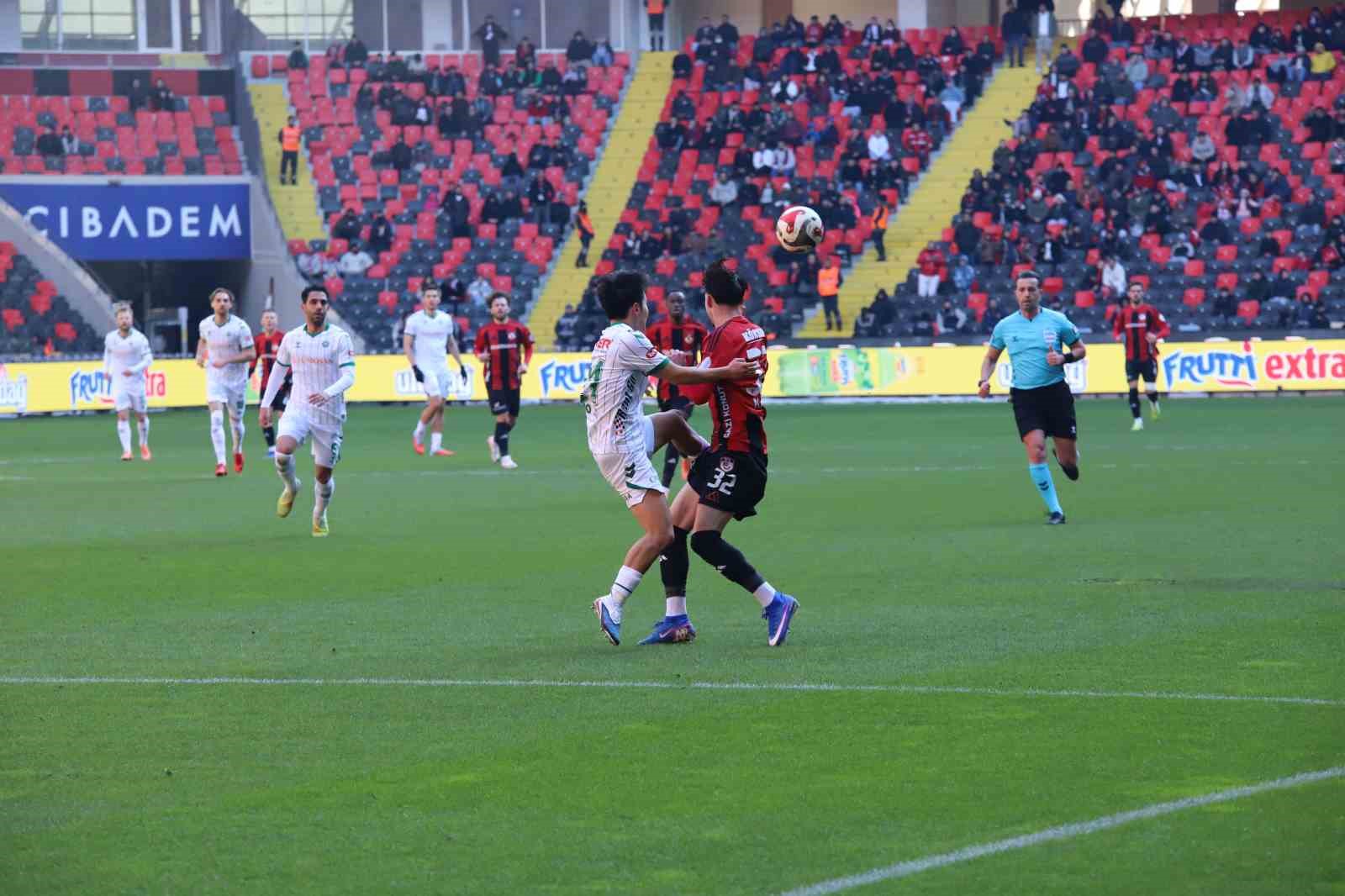 Trendyol Süper Lig: Gaziantep FK: 1 - Konyaspor: 0 (İlk yarı) 35 trendyol super lig gaziantep fk 1 konyaspor 0 ilk yari 31