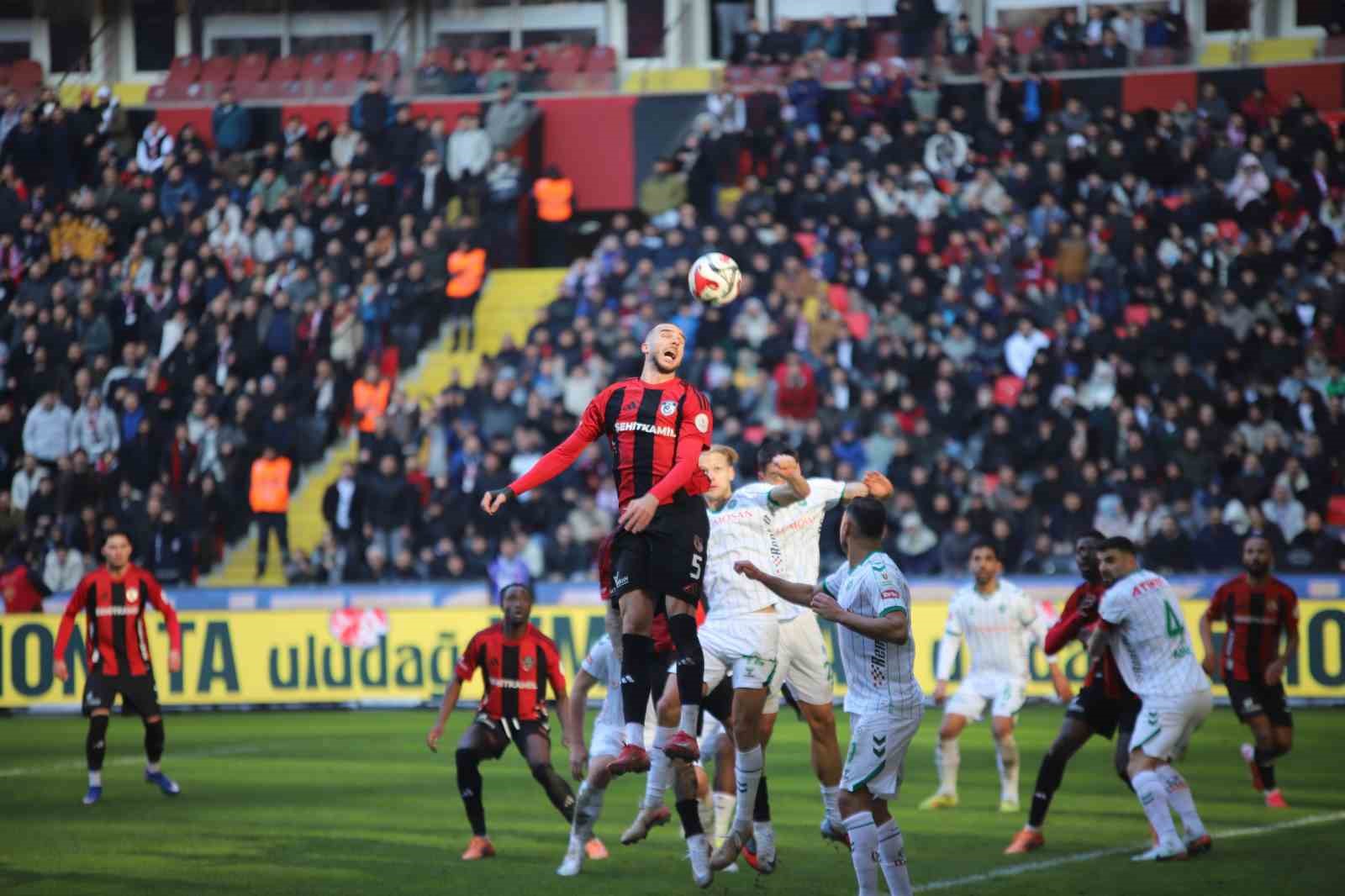 trendyol super lig gaziantep fk 1 konyaspor 1 mac sonucu 10 itpGcGti