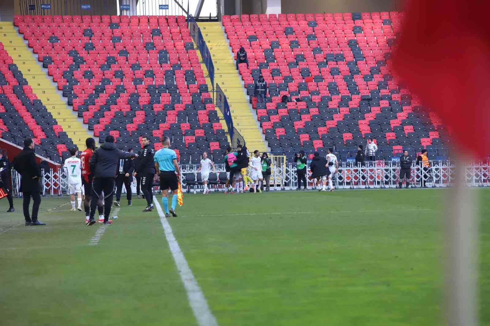 trendyol super lig gaziantep fk 1 konyaspor 1 mac sonucu 15 2SRuPQAh