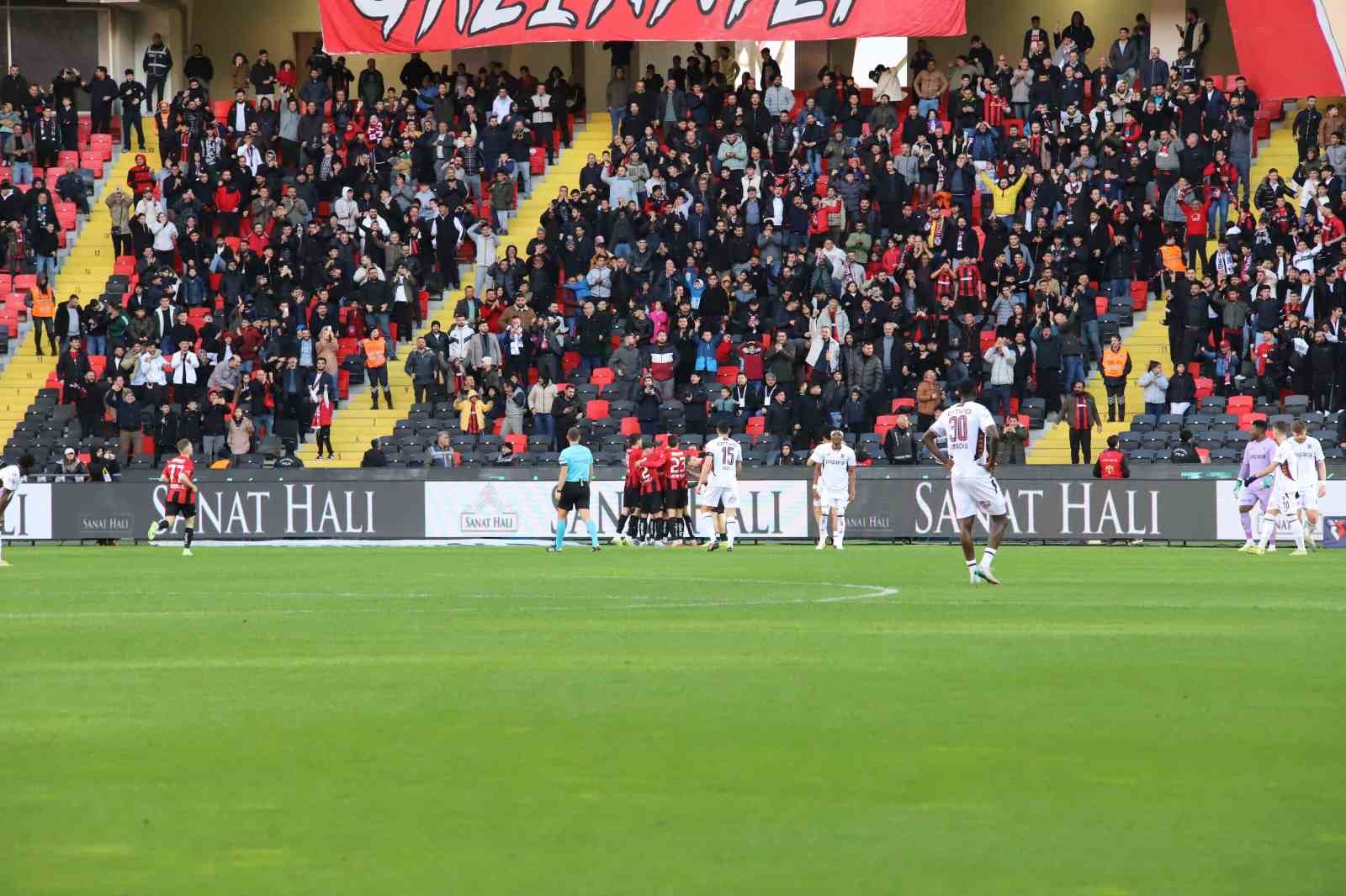 trendyol super lig gaziantep fk 1 trabzonspor 2 ilk yari 1 Cg3dBrKr