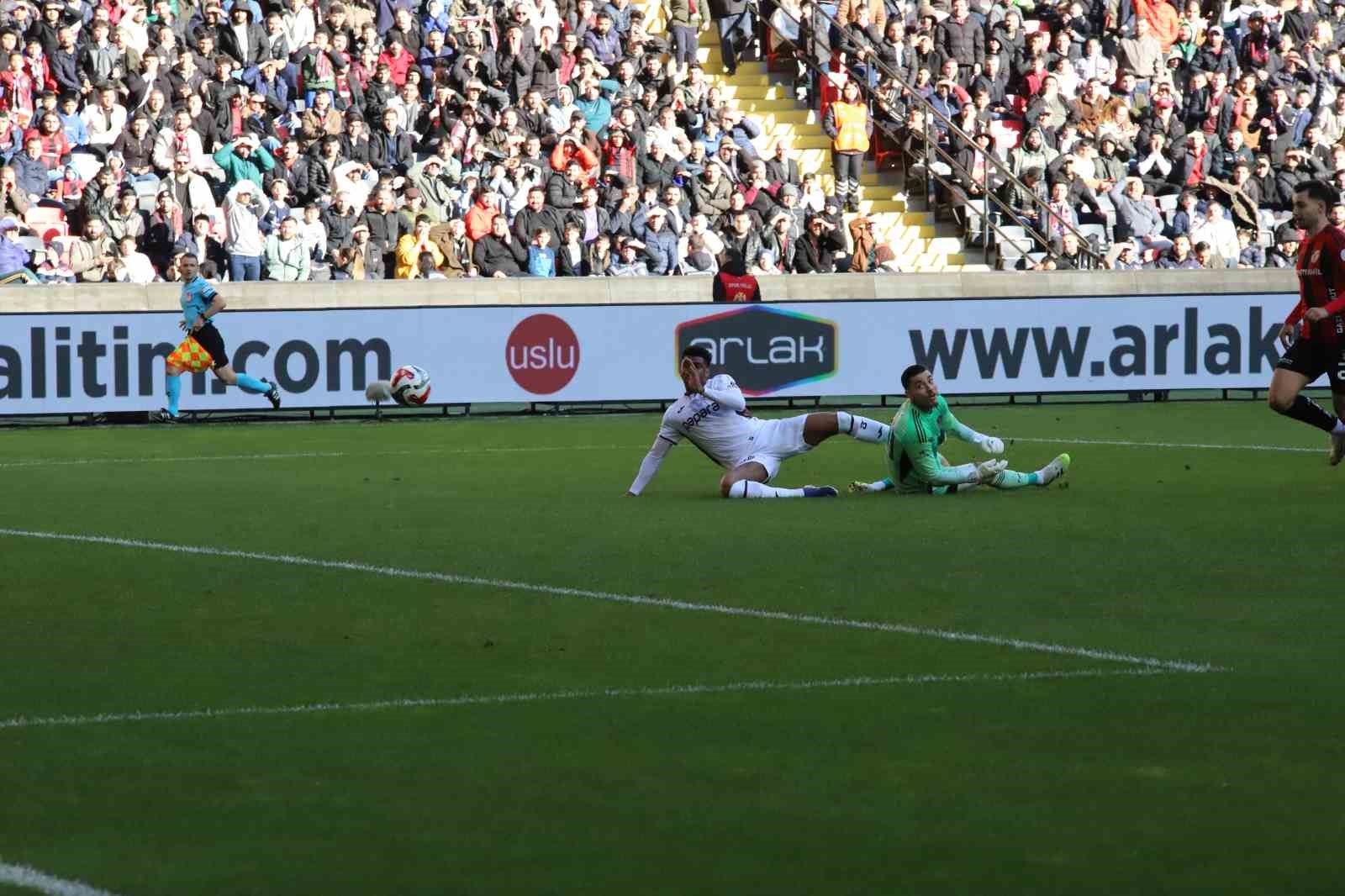 trendyol super lig gaziantep fk 1 trabzonspor 2 ilk yari 3 69z2Y4Iy